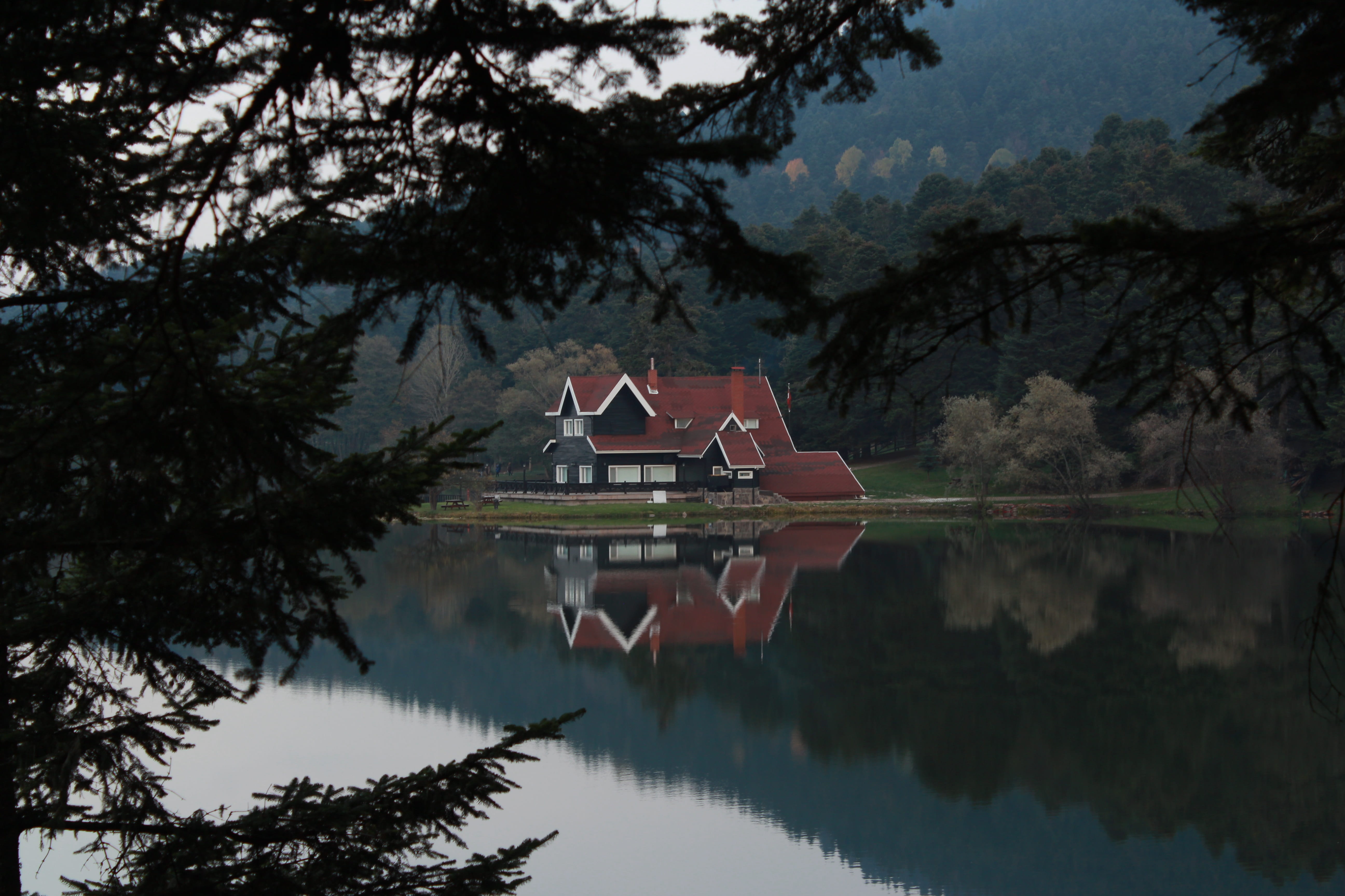 reflection, lake house, architecture, 5K, bolu, tranquility, standing water, landscape, sky, outdoors, autumn, brown, abant, lake, turkey, house, no people, HD Wallpaper