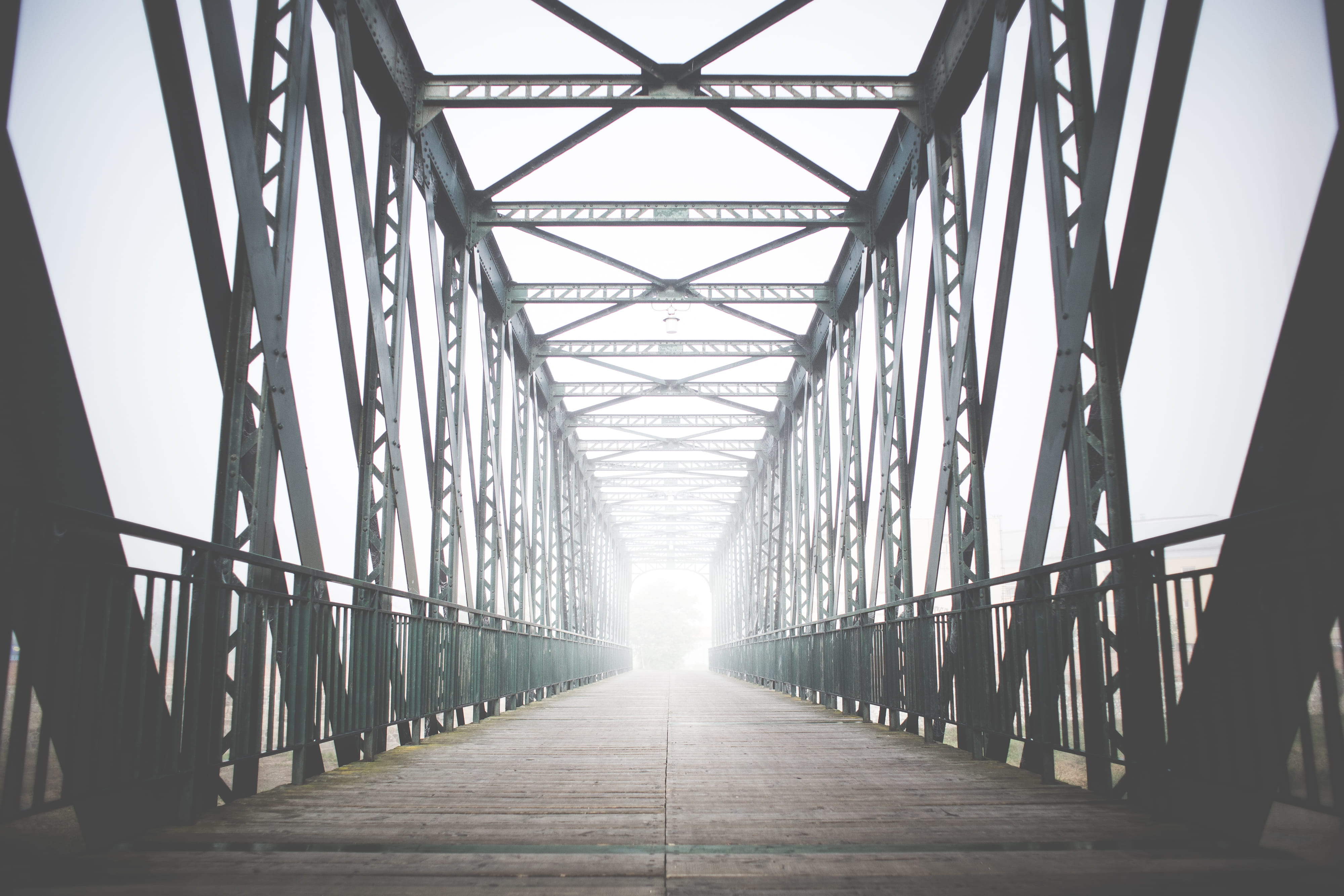 clear sky, built Structure, in the Fog, transportation, metal, long, diminishing perspective, footpath, 4K, Old, day, steel, direction, the way forward, HD Wallpaper