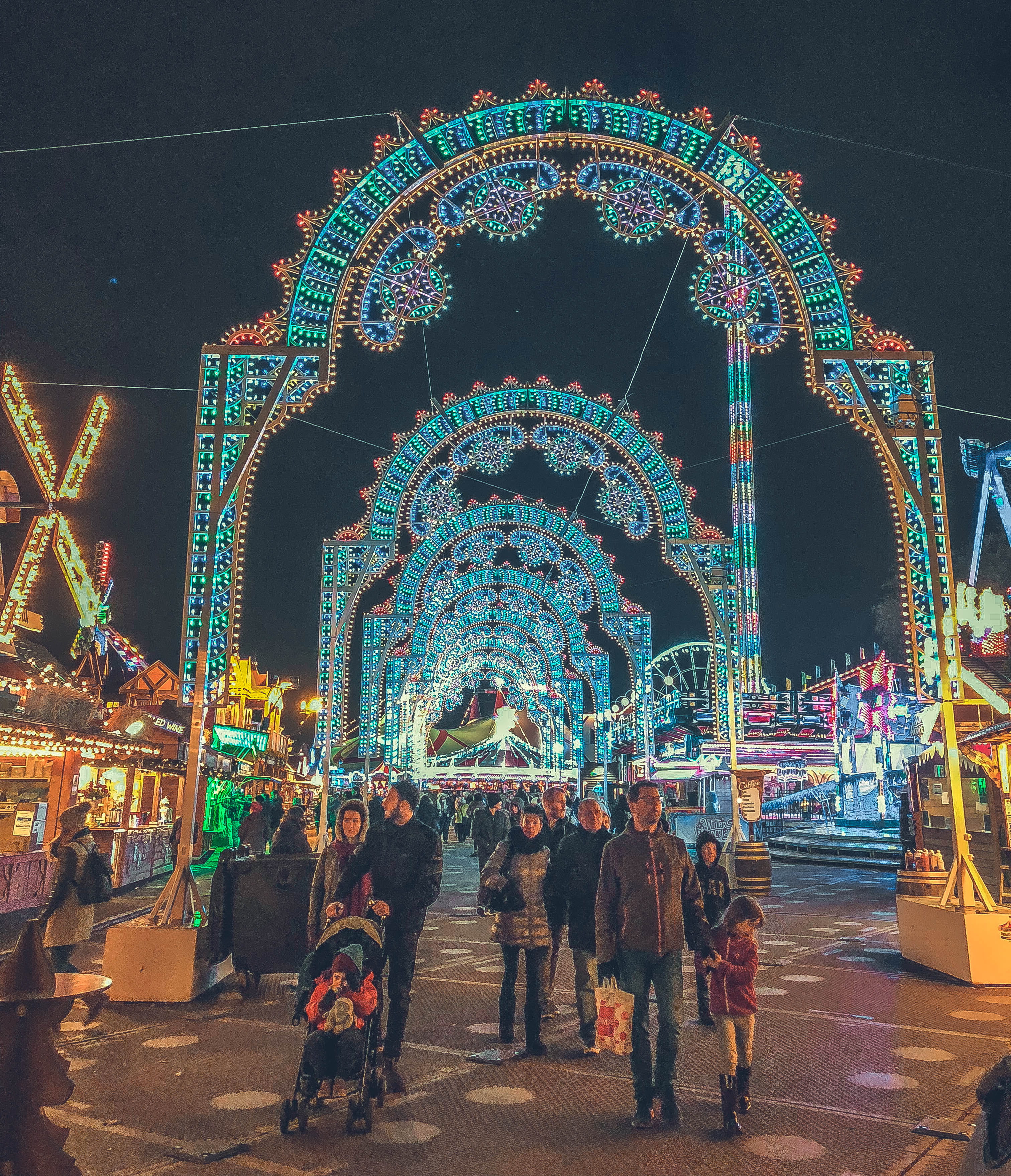 festival, united kingdom, hyde park, crowd, architecture, light, england, christmas lights, sky, amusement park ride, winter, decoration, arts culture and entertainment, Phone HD Wallpaper