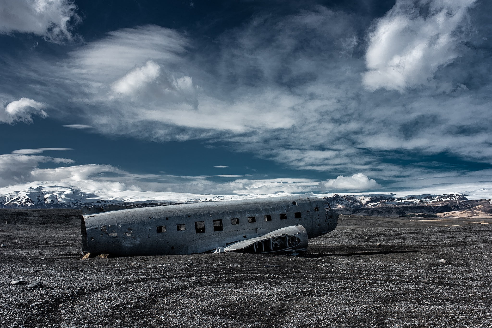 landscape, day, accidents and disasters, old, air vehicle, ruined, cloud - sky, land, mode of transportation, nature, obsolete, deterioration, history, HD Wallpaper