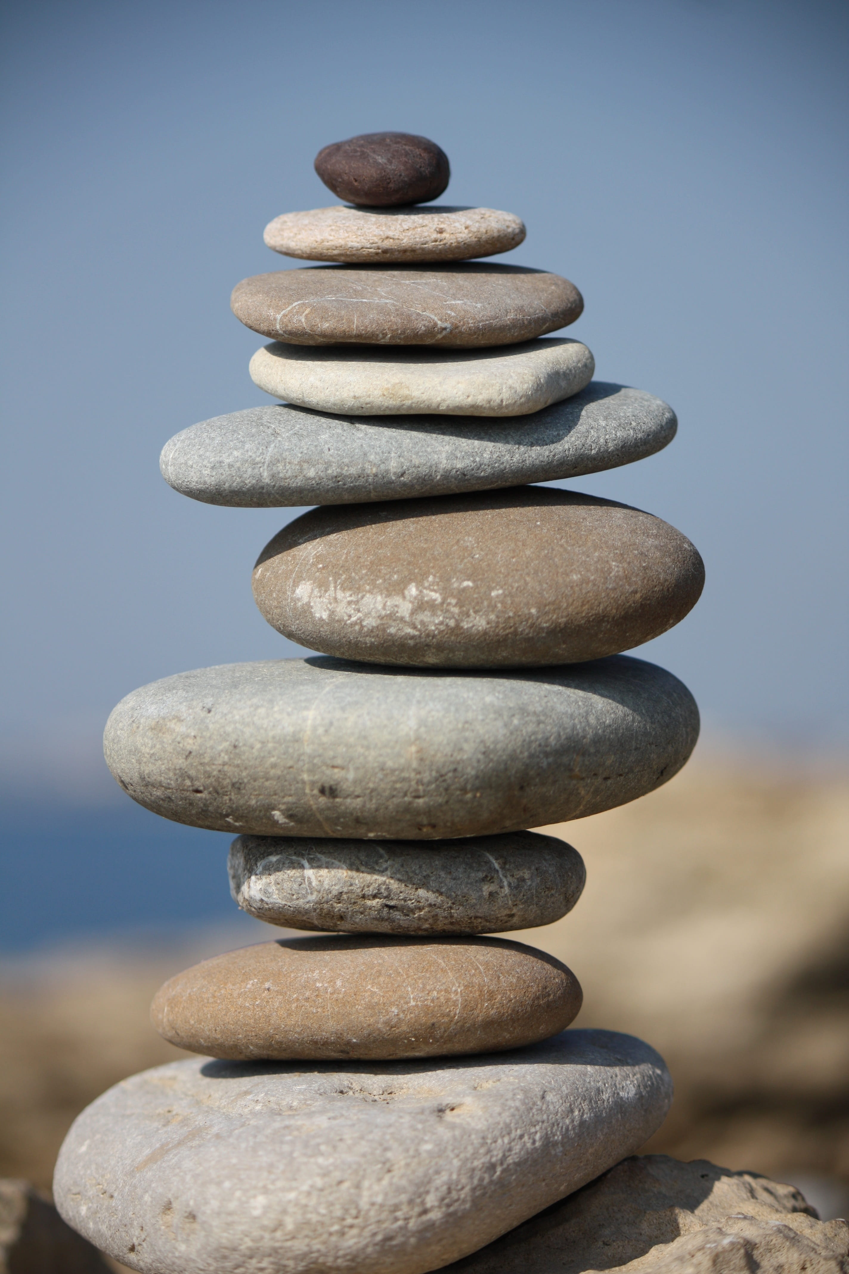 rock, rest, stone tower, stone, water, outdoors, balance, harmony, therapy, yoga, thinking, sky, solid, meditation, force, stone pile, philosophy, close-up, Phone HD Wallpaper