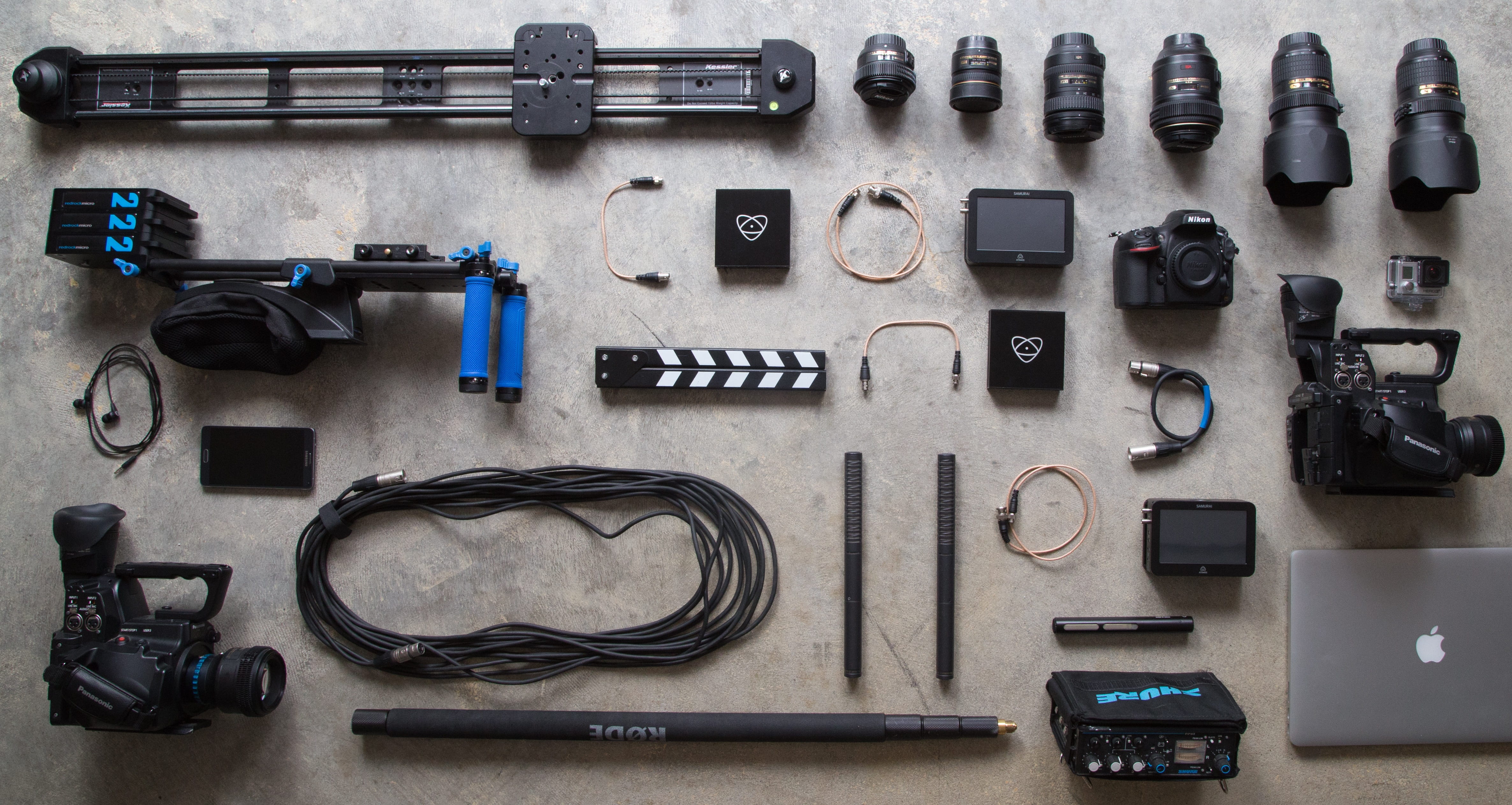 no people, camera, still life, table, objectives, control, variation, professional, indoors, media, collection, video, equipment, modern, order, connection, HD Wallpaper