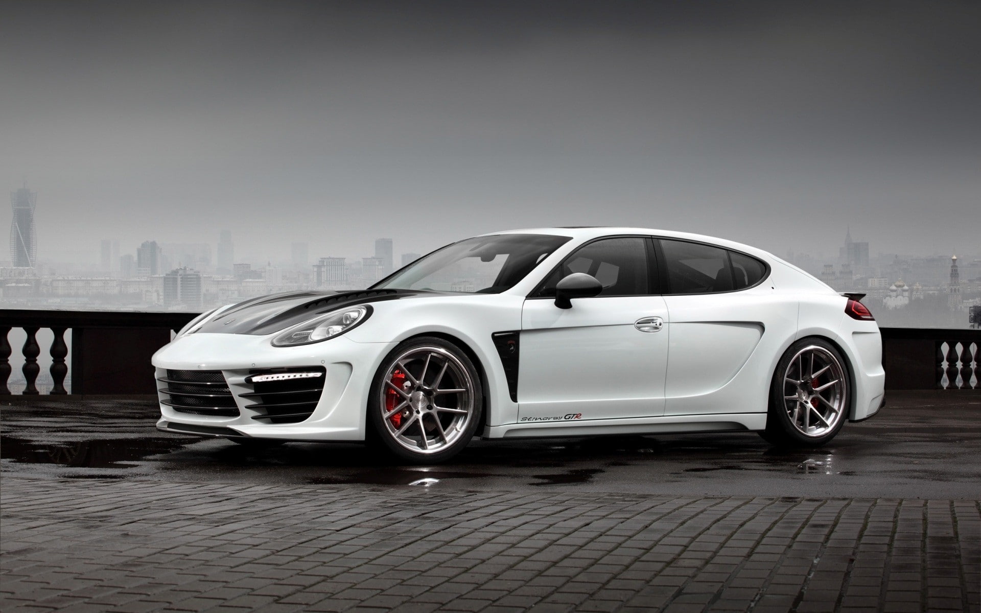 Porsche Panamera, mode of transportation, travel, sports car, retro styled, Porsche, architecture, wealth, street, transportation, no people, luxury, motion, HD Wallpaper