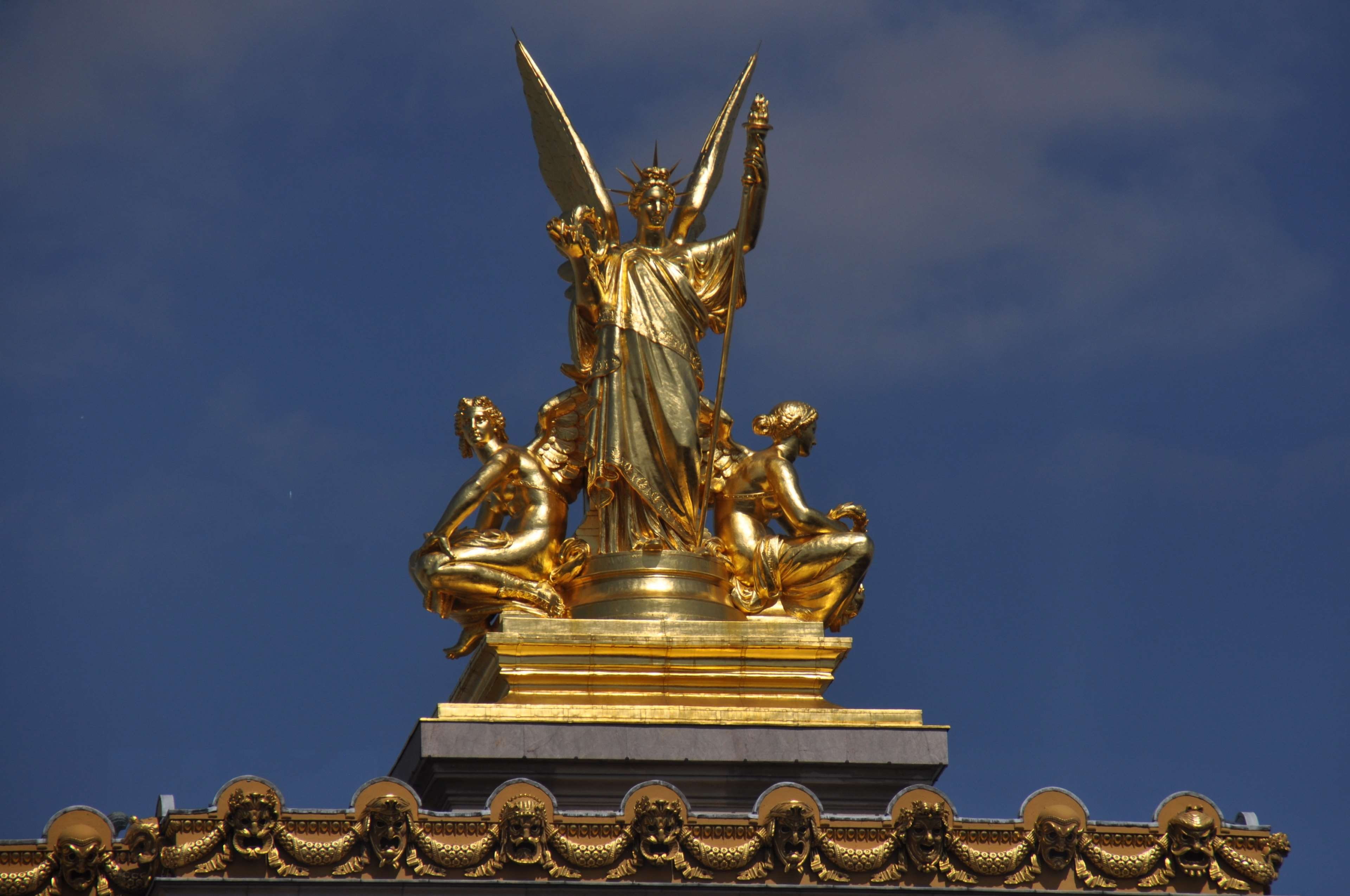 gold colored, academy of music, male likeness, built structure, 4K, statue, no people, sky, nature, paris, art and craft, low angle view, building exterior, HD Wallpaper