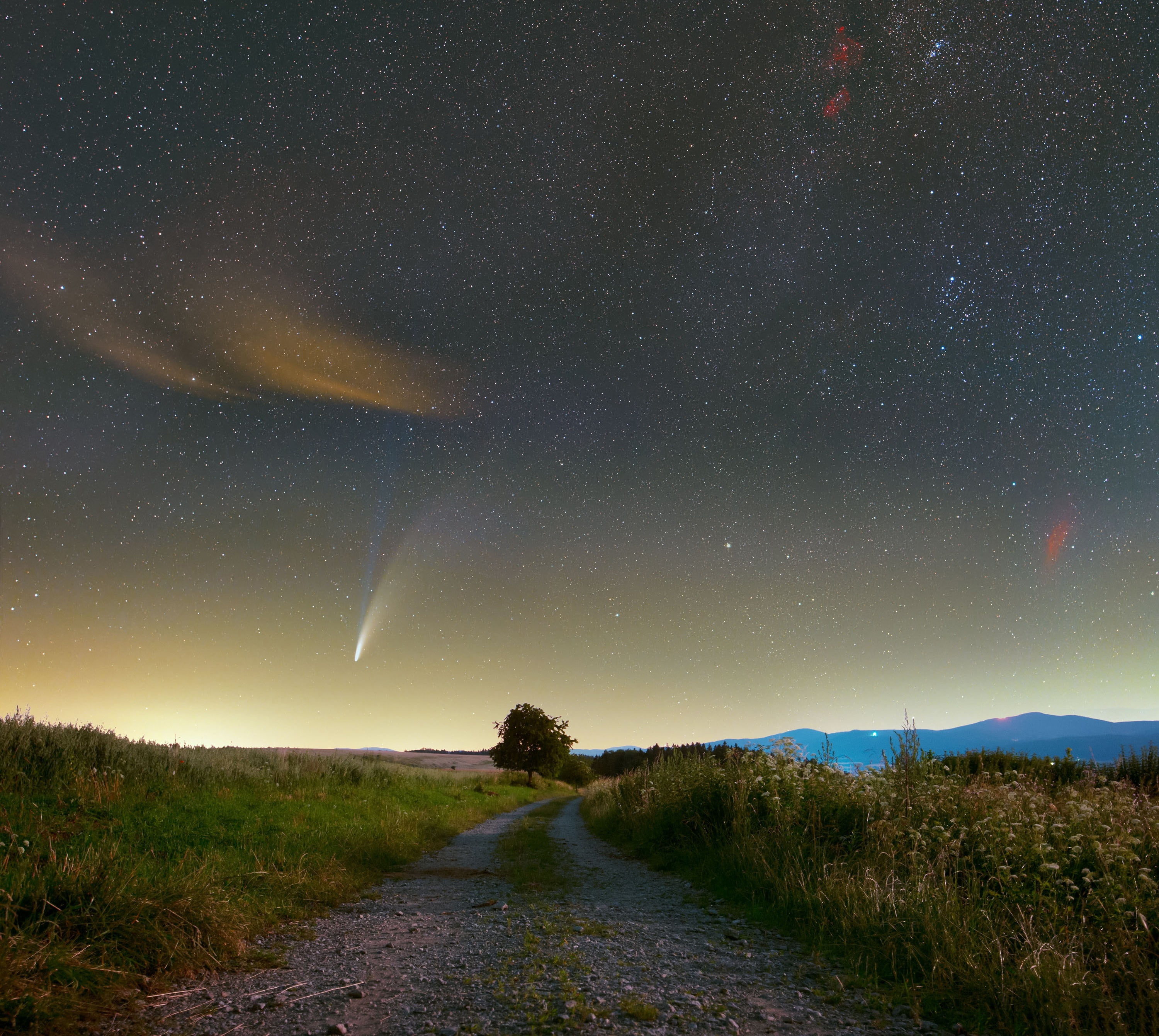 comet, Heart and Soul nebula, Galina Oszywa, nebula Heart and Soul, road, NEOWISE, 2K, HD Wallpaper