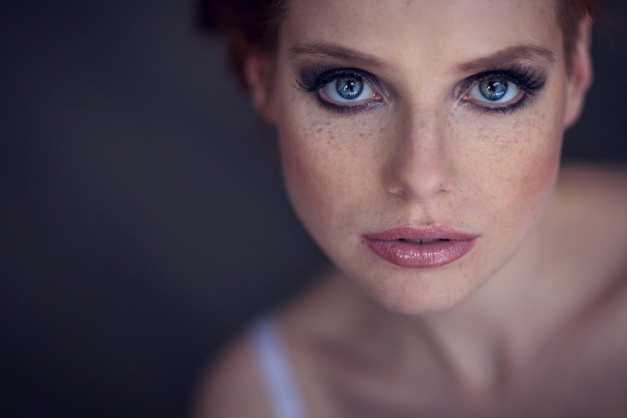 black background, redhead, close-up, portrait, looking at camera, studio shot, women, 1080P, depression - sadness, face, indoors, beautiful woman, serious, HD Wallpaper