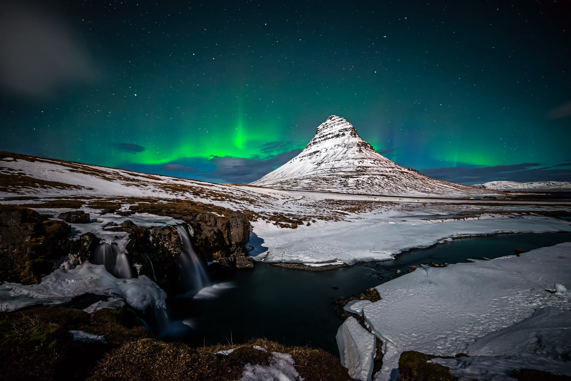 flowing water, rock - Object, nature, adventure, 1080P, Iceland, tranquil scene, star - Space, the volcano, no People, exploration, peak, January, rocks, HD Wallpaper
