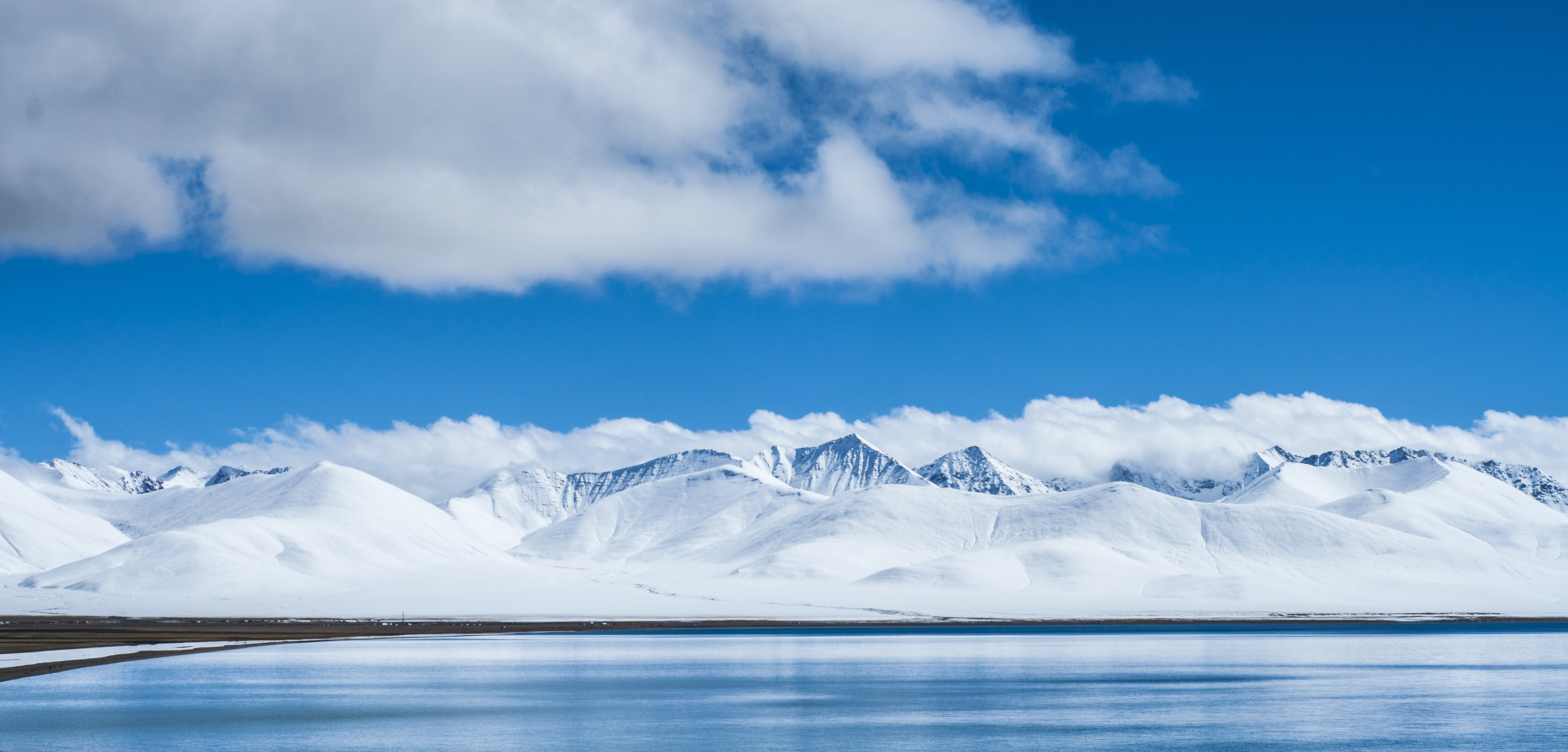 glacier, scenics, capped, beauty in nature, blue, 4K, frozen water, sky, body, cold temperature, north, arctic, nature, lagoon, polar, landscape, shore, HD Wallpaper