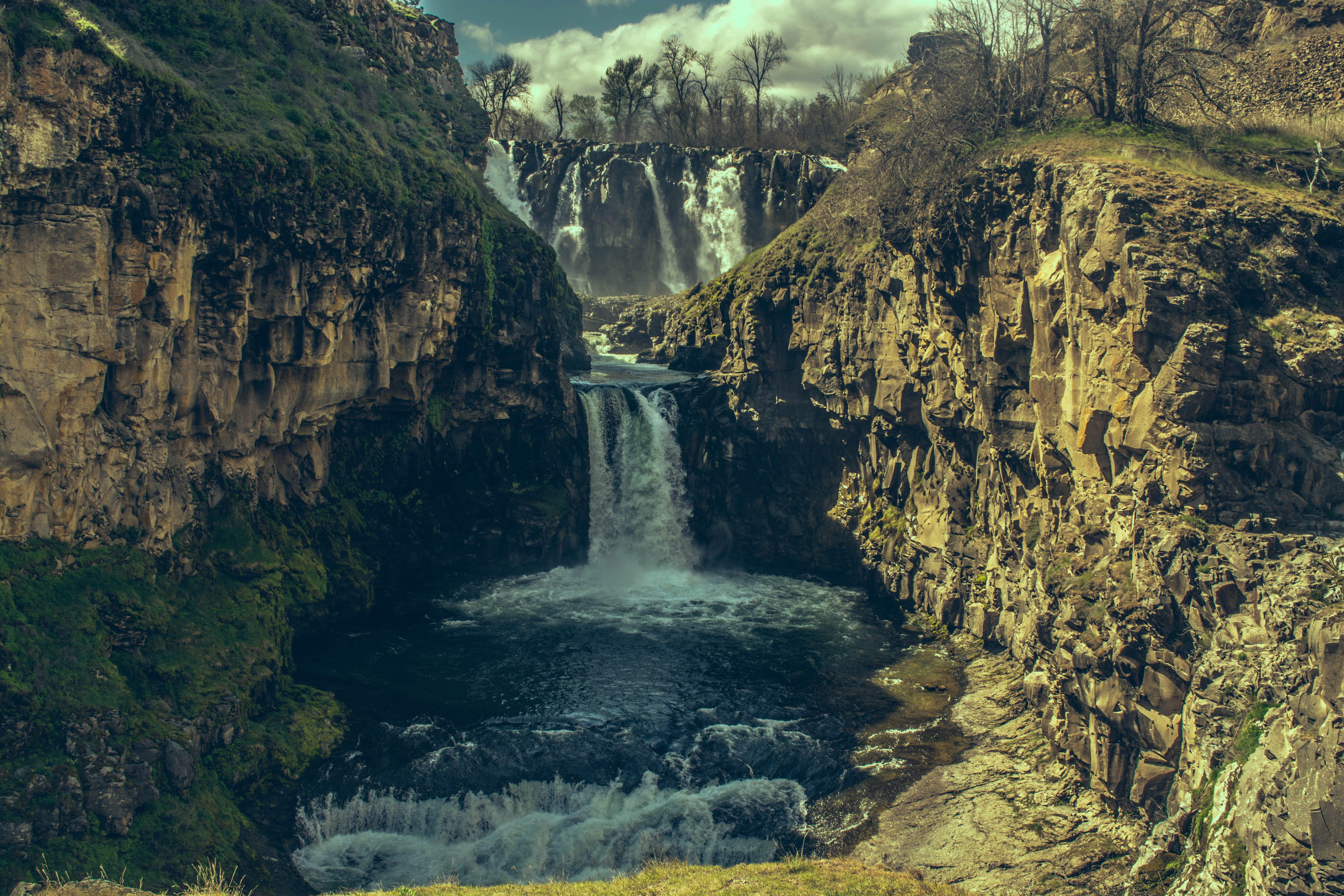 outdoors, cliff, summer, national Landmark, stream, rock formation, day, long exposure, iceland, tourism, stones, landscape, travel Destinations, falling water, HD Wallpaper
