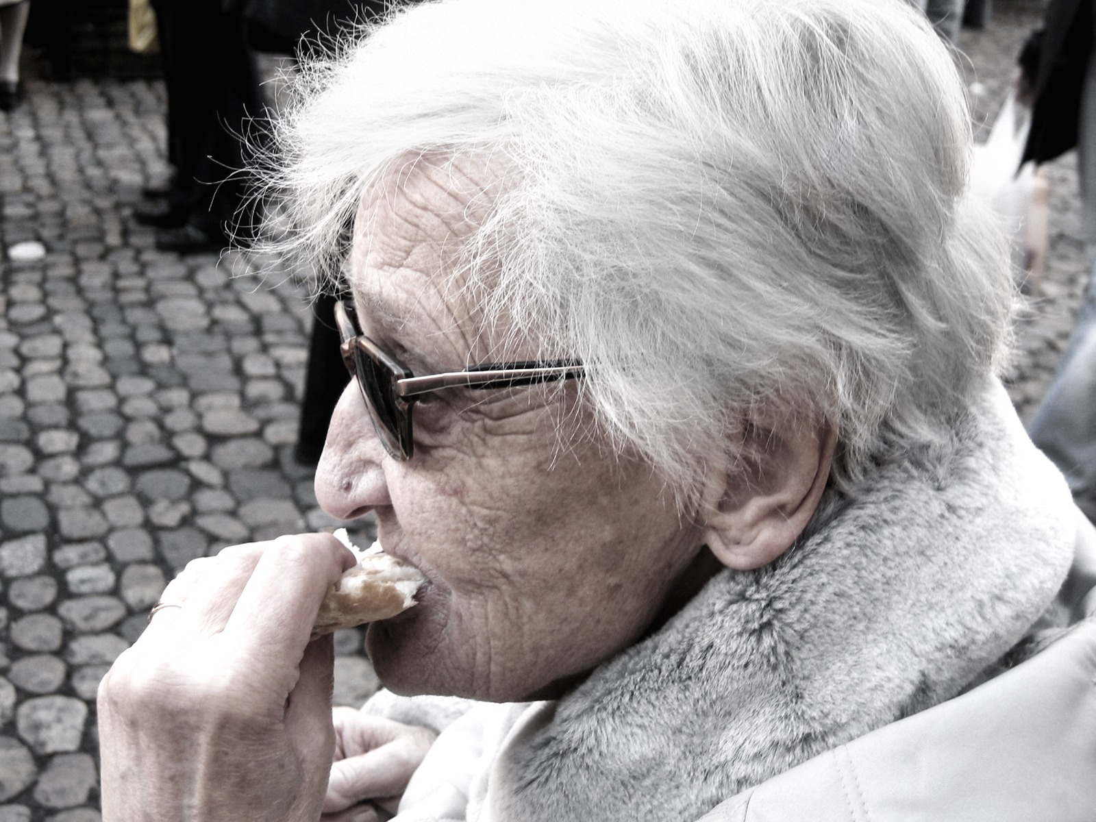 looking, dependent, mature adult, mature men, retirement home, bless you, disease, woman, senior adult, contemplation, supply, leisure activity, lifestyles, HD Wallpaper