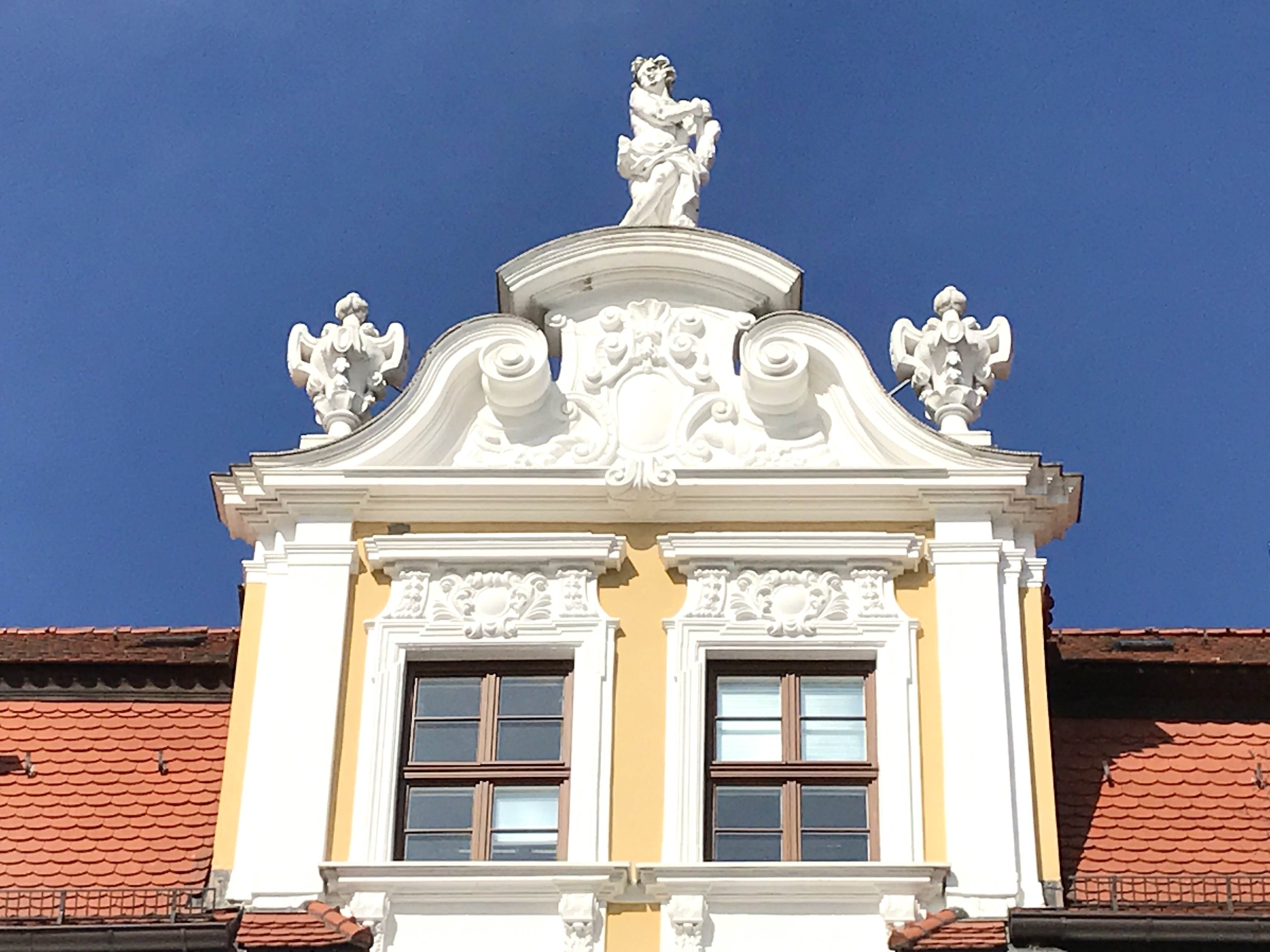 architecture, built structure, building exterior, landtag, sunlight, day, ornate, facade, classical style, space, travel destinations, architectural column, HD Wallpaper