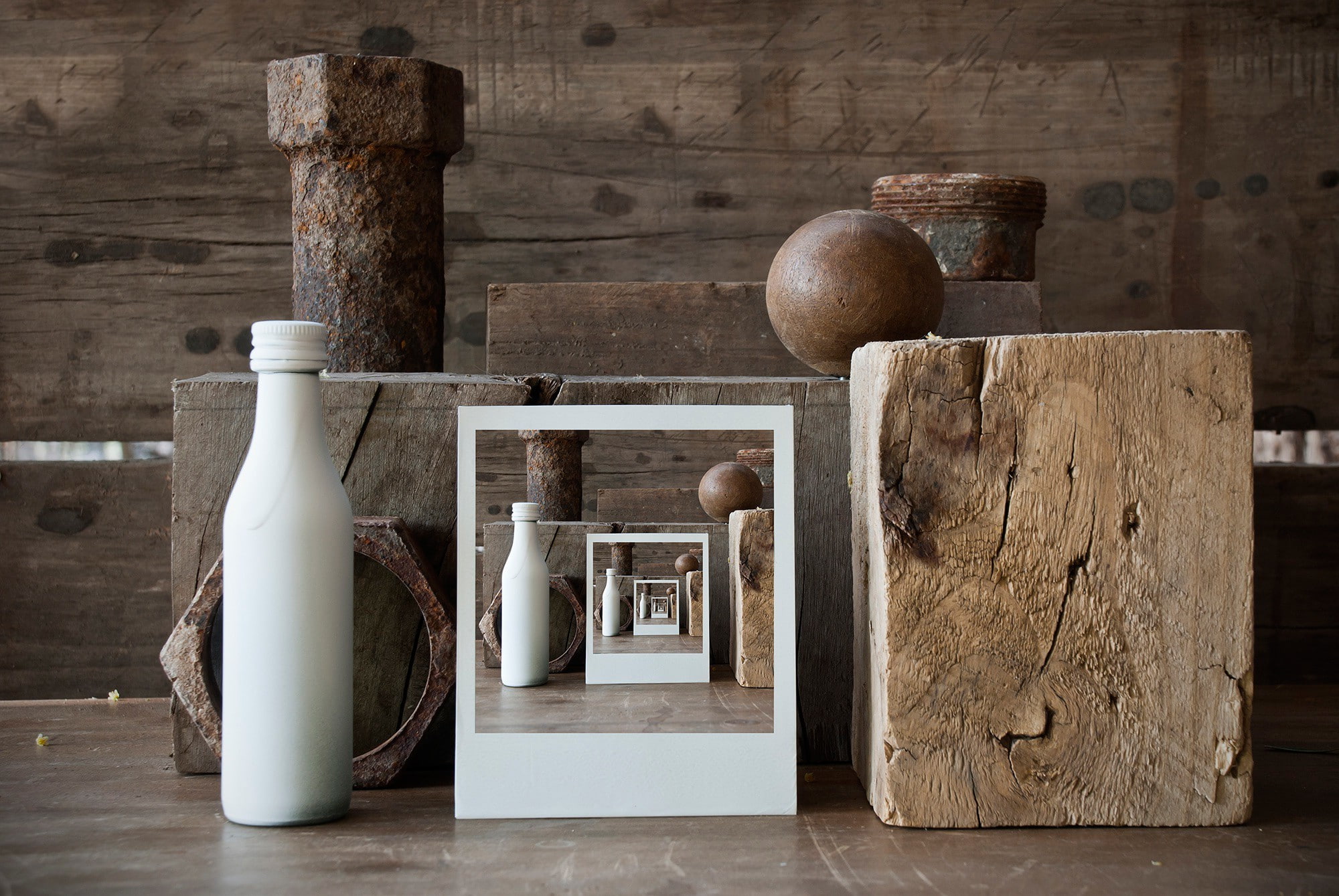 nature, built structure, three objects, old, wood - material, no people, architecture, indoors, wood wooden surface pattern brown artwork metal rust bottles cube ball optical illusion screw recursion, HD Wallpaper