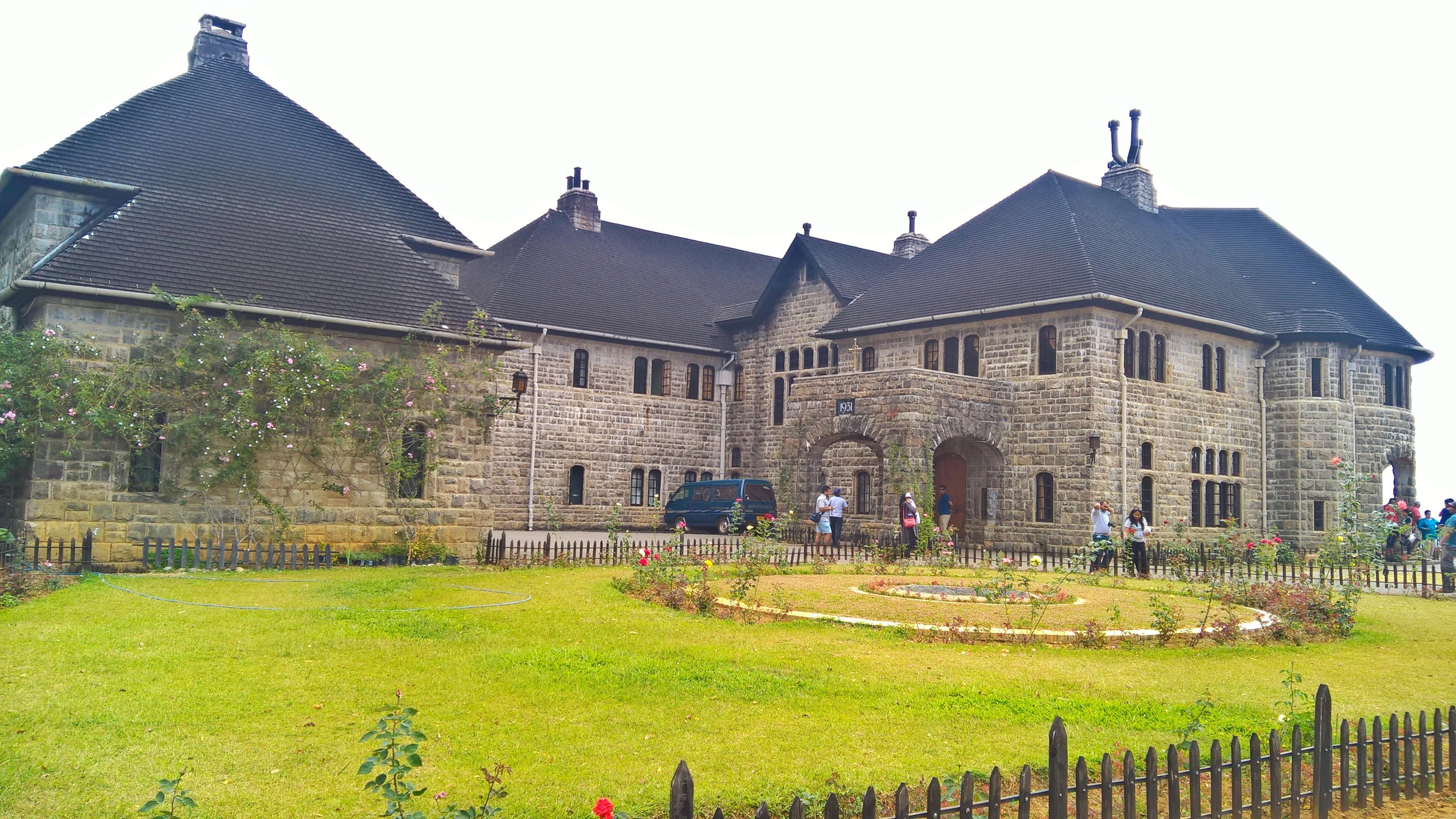 british, grass, lawn, built structure, house, the past, uva, green color, architecture, clear sky, natural, building, building exterior, srilanka, field, HD Wallpaper