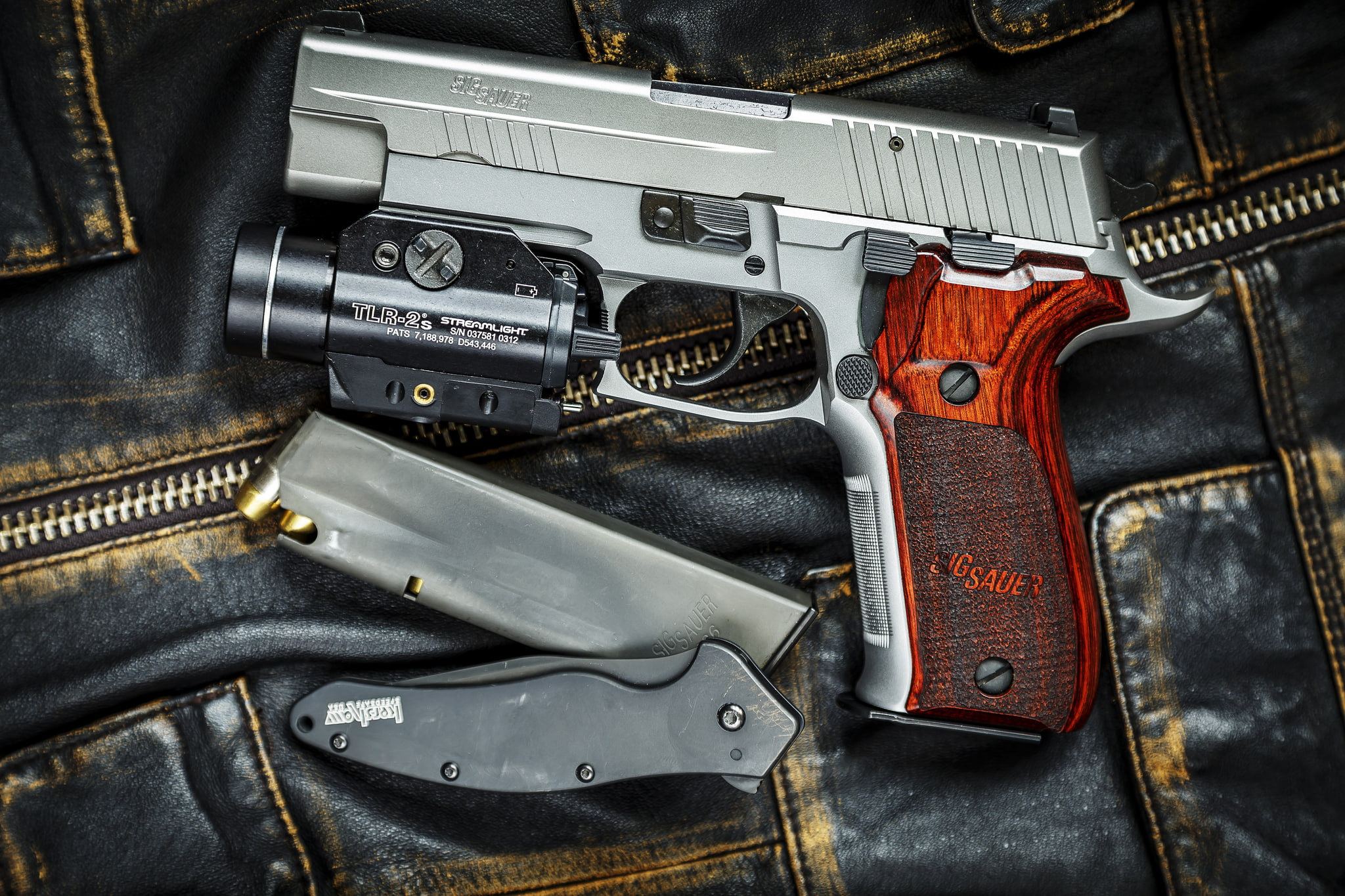 gun, 1080P, weapons, Sig P226, knife, HD Wallpaper