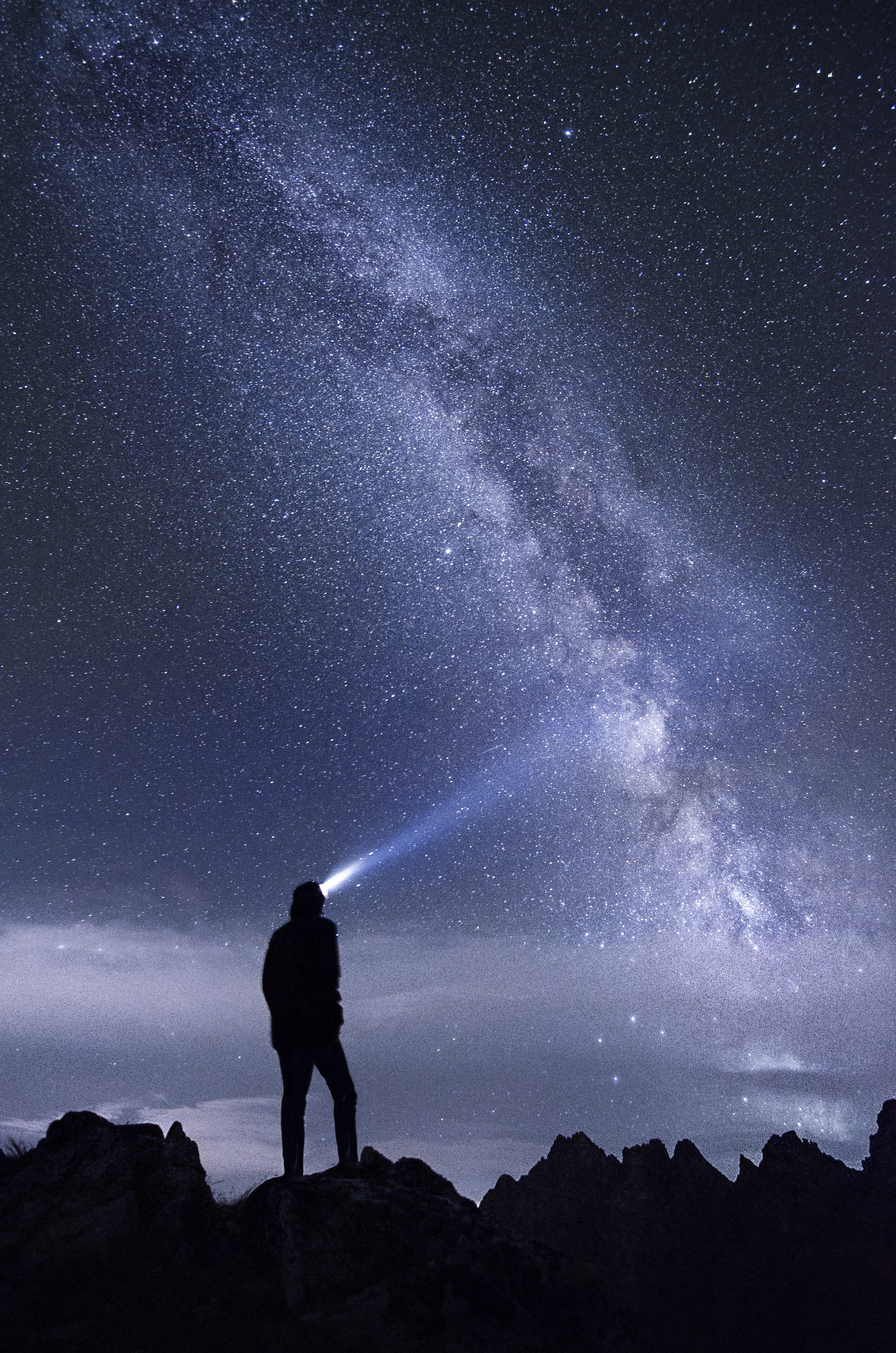 exploration, astronomy, star, star - space, silhouette, stars, flashlight, scenics - nature, men, leisure activity, outdoors, space, night, milky way, space and astronomy, Phone HD Wallpaper