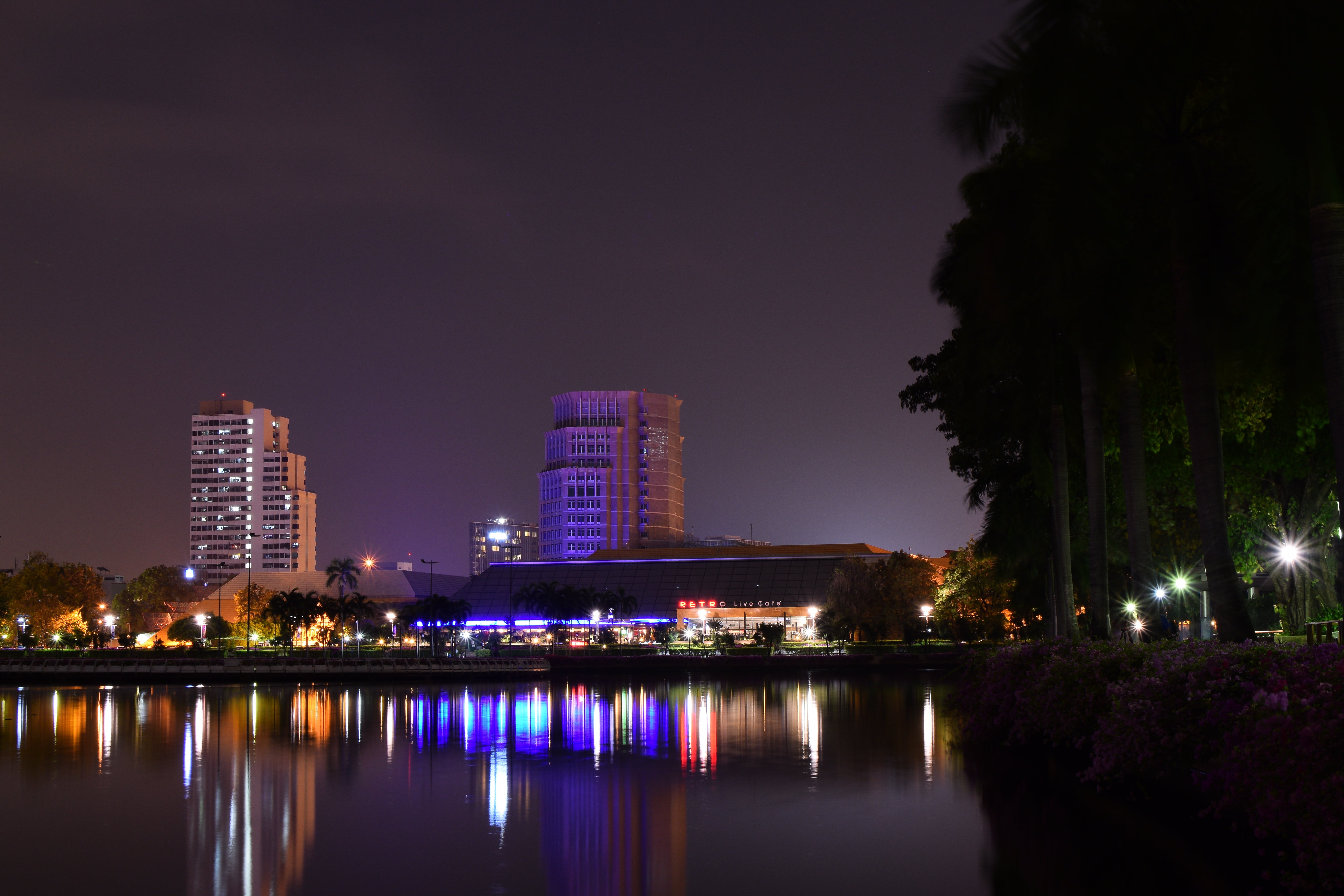 built structure, 5K, water, travel destinations, sky, tree, landscape, urban skyline, office building exterior, city, architecture, building, night, building exterior, HD Wallpaper