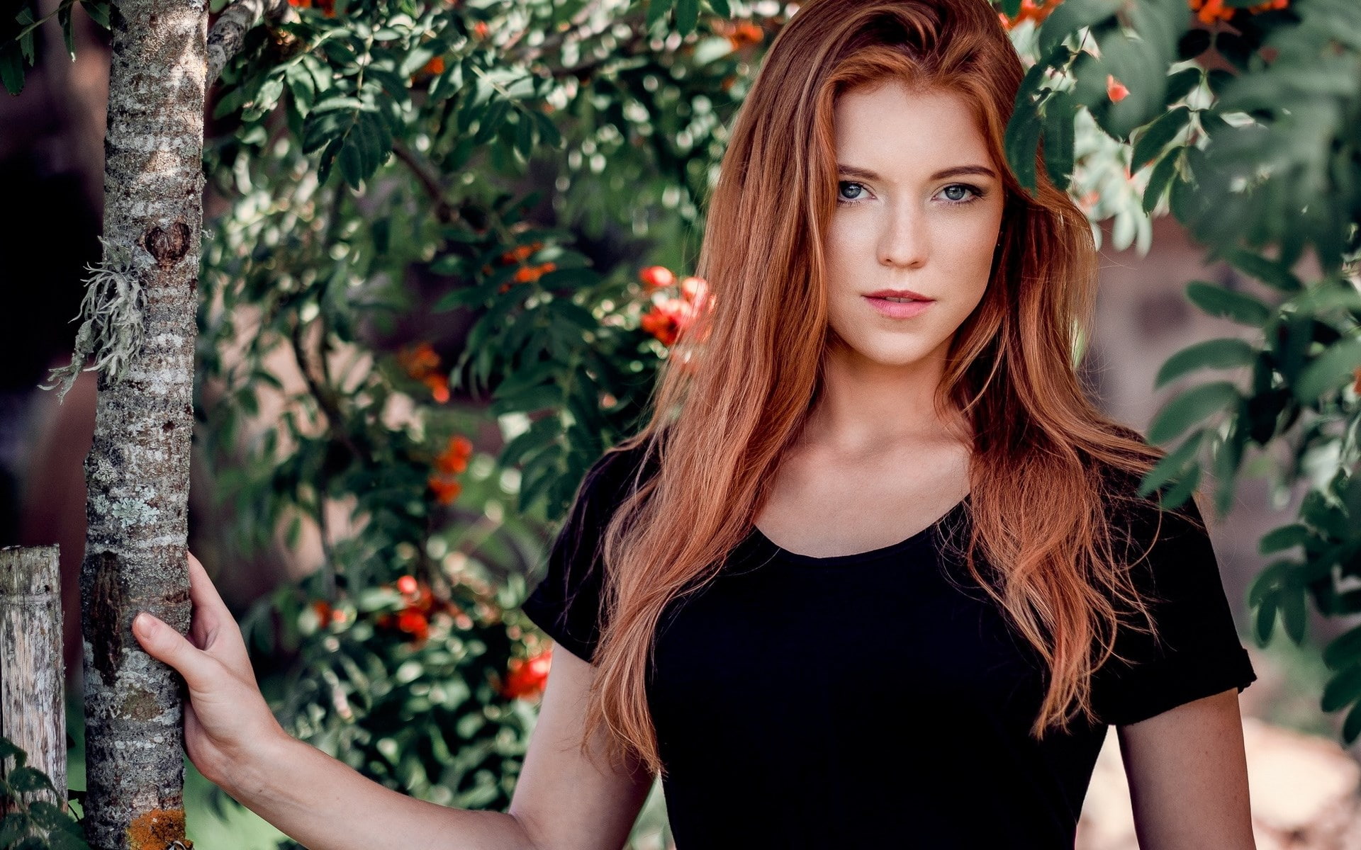 redhead, adult, 1080P, plant, looking at camera, young women, fashion, one person, beautiful woman, young adult, portrait, beauty, women, front view, outdoors, HD Wallpaper