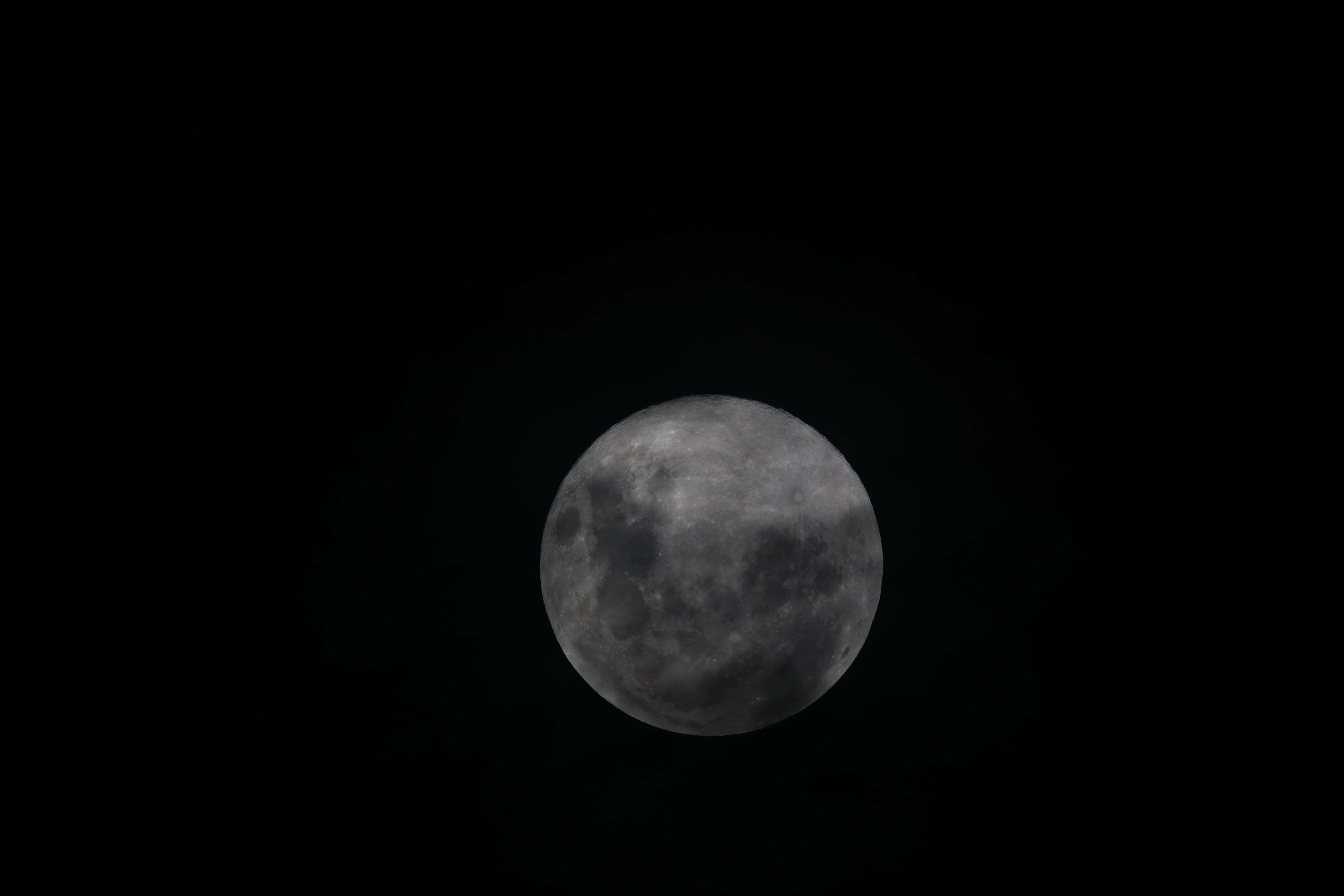 planetary moon, moon, scenics - nature, space and astronomy, nebula, tranquility, black background, universe, idyllic, lunar eclipse, sky, desktop background, HD Wallpaper