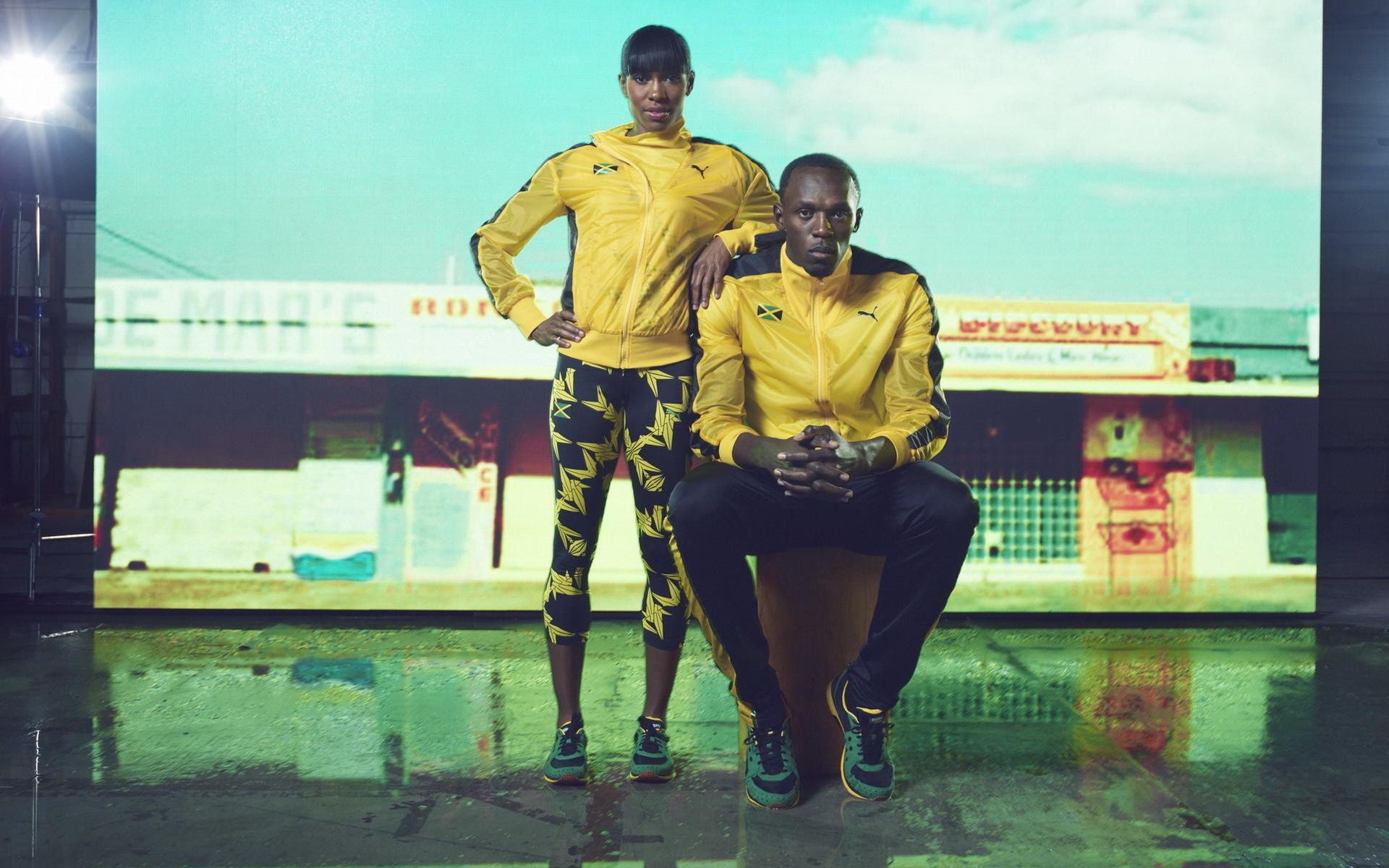 friendship, togetherness, usain, casual clothing, hd, lifestyles, men, young men, sports, full length, front view, swimming pool, day, bolt, HD Wallpaper