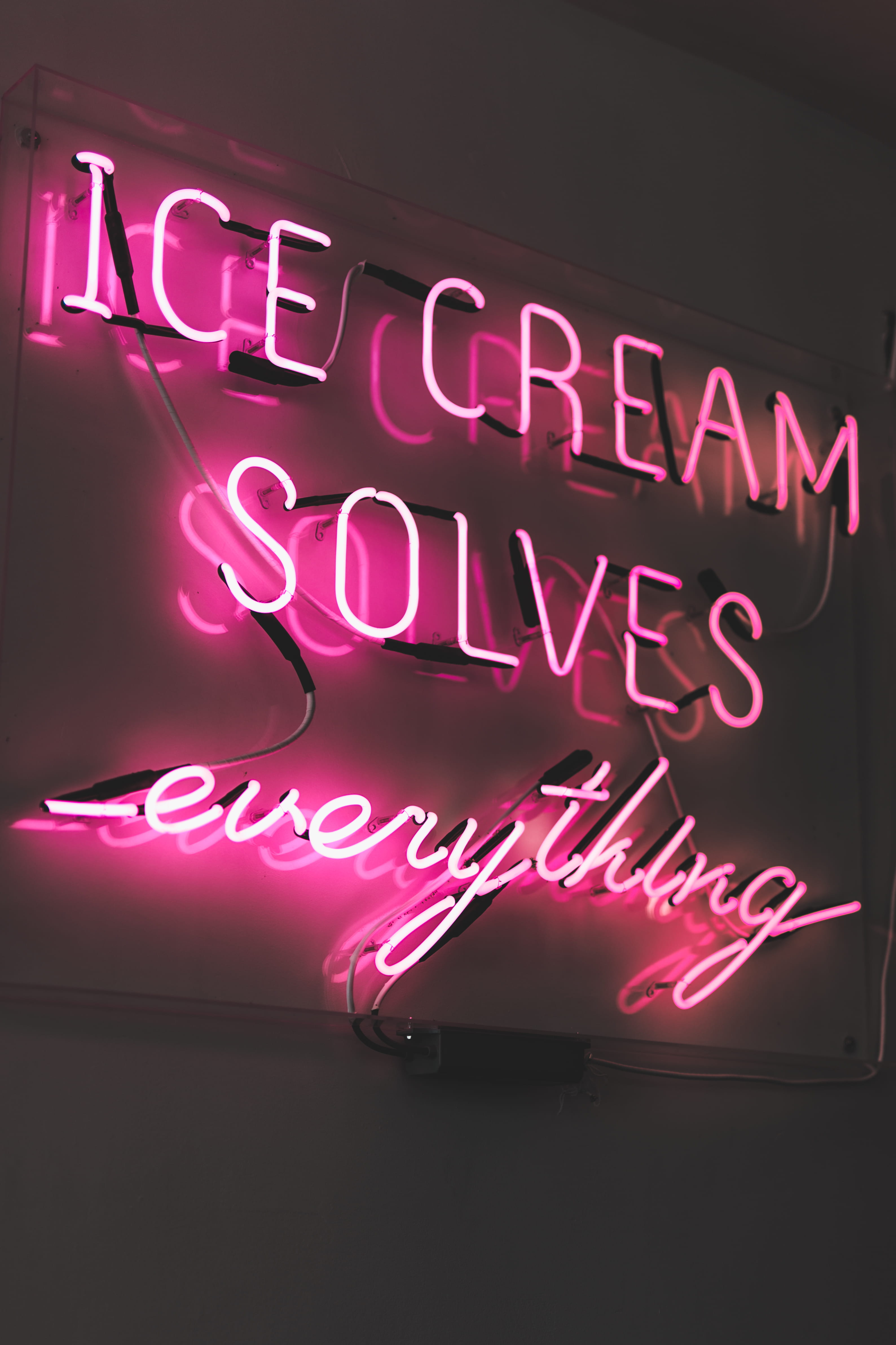 neon sign, typography, neon, ikhalo crunch, ice, night, neon Color, sign, cream, urban, wall, neon Light, text, illustration, ice cream solves everything, Phone HD Wallpaper