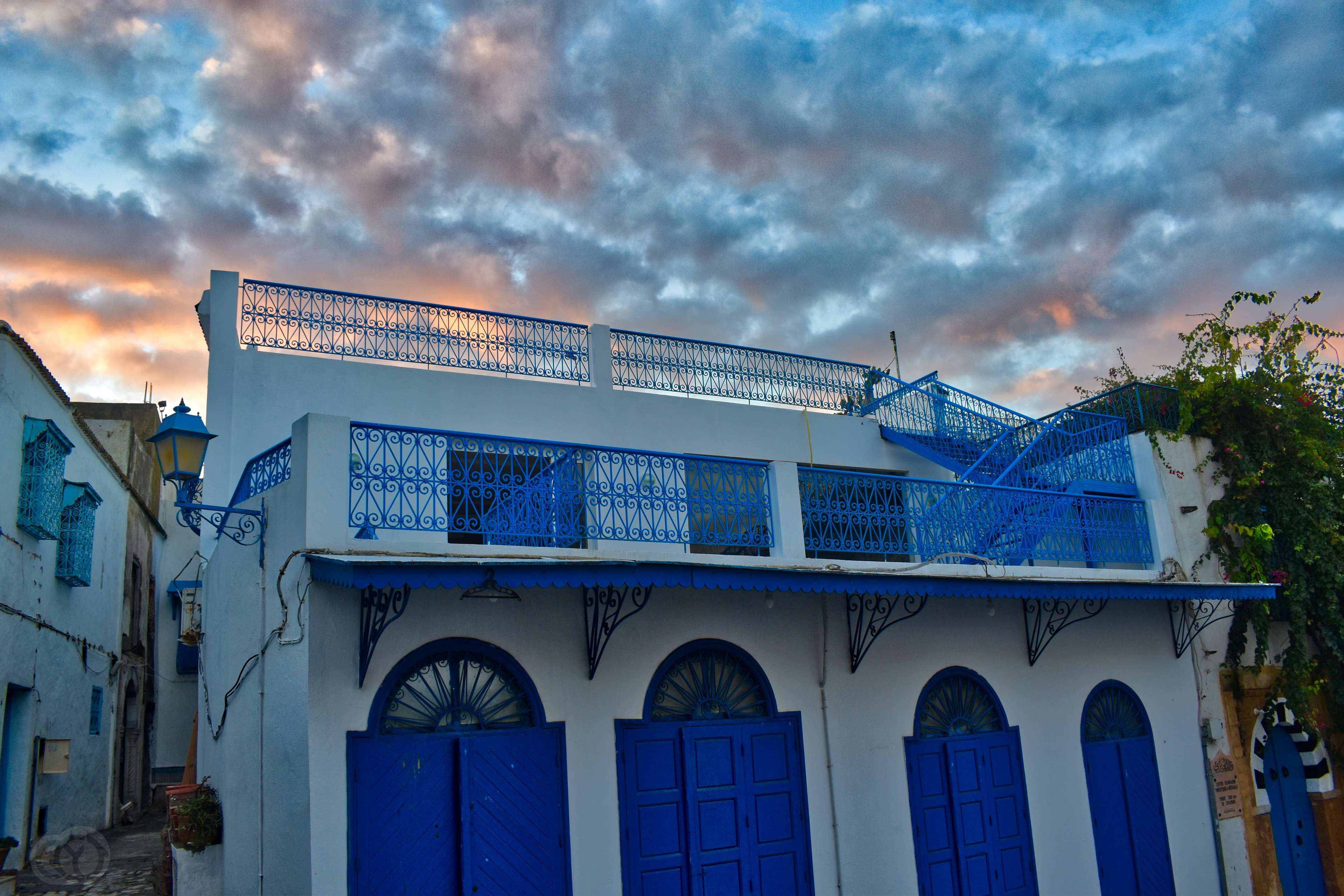 building, western script, day, cloudy sky, no people, outdoors, cloud - sky, ornate, entrance, sidi bou said, dusk, 4K, text, tunisia, building exterior, HD Wallpaper