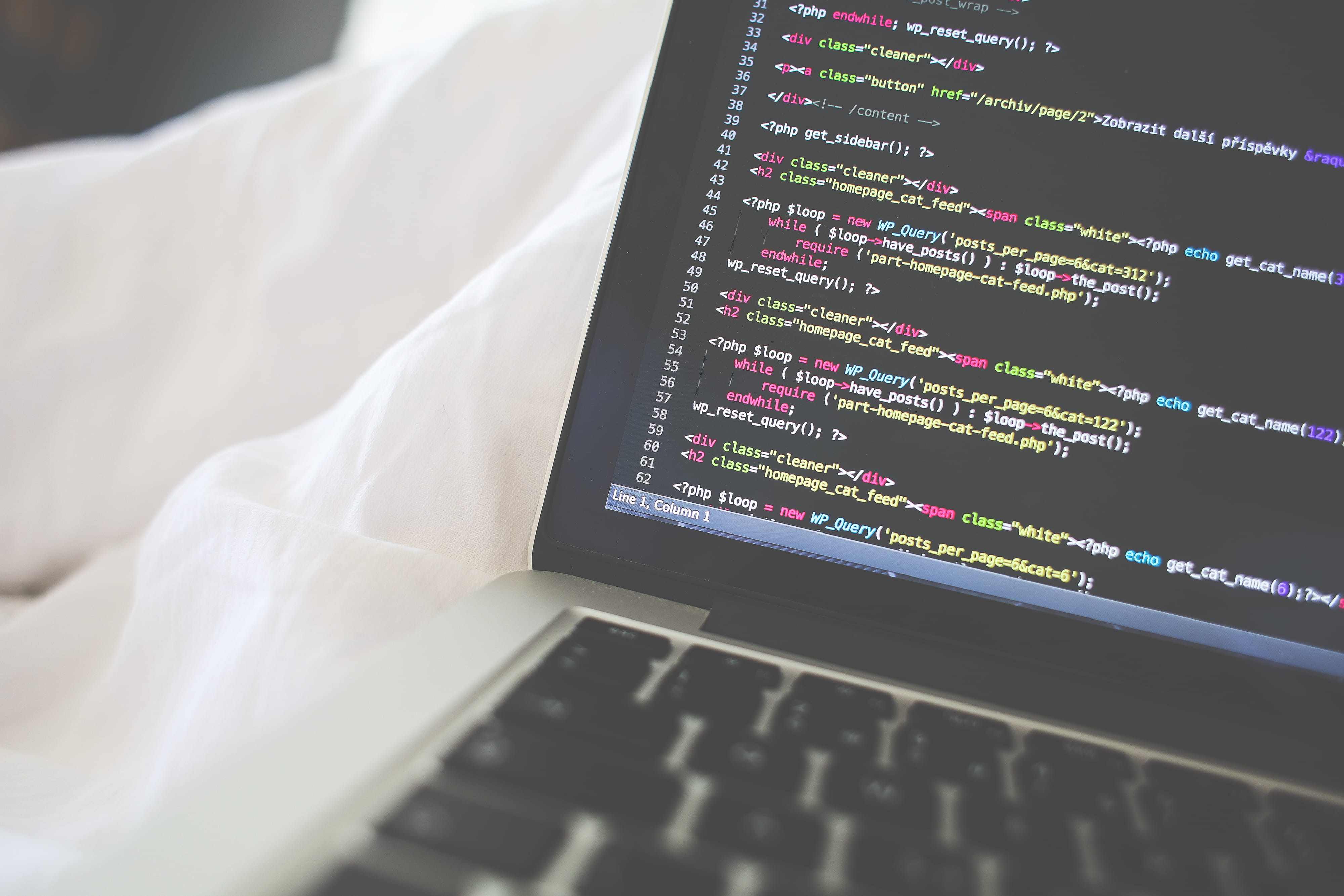western script, Morning, business, close-up, selective focus, php, screen, html, computer equipment, macbook, Bed, 4K, no people, coding, bedroom, communication, HD Wallpaper