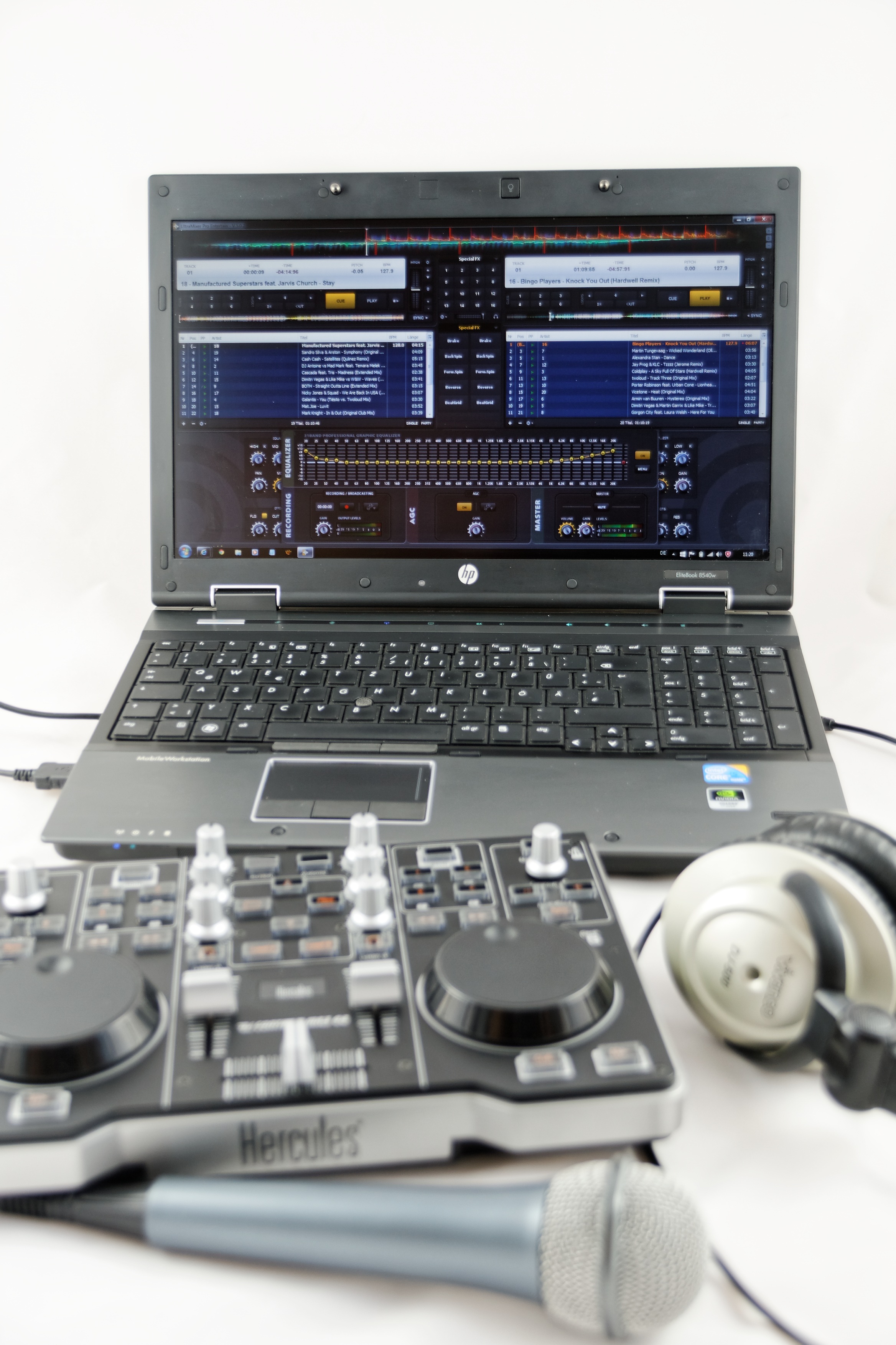 computer, computer equipment, device, wireless technology, table, technical device, laptop, keyboard, microphone, control, close-up, sound recording equipment, Phone HD Wallpaper