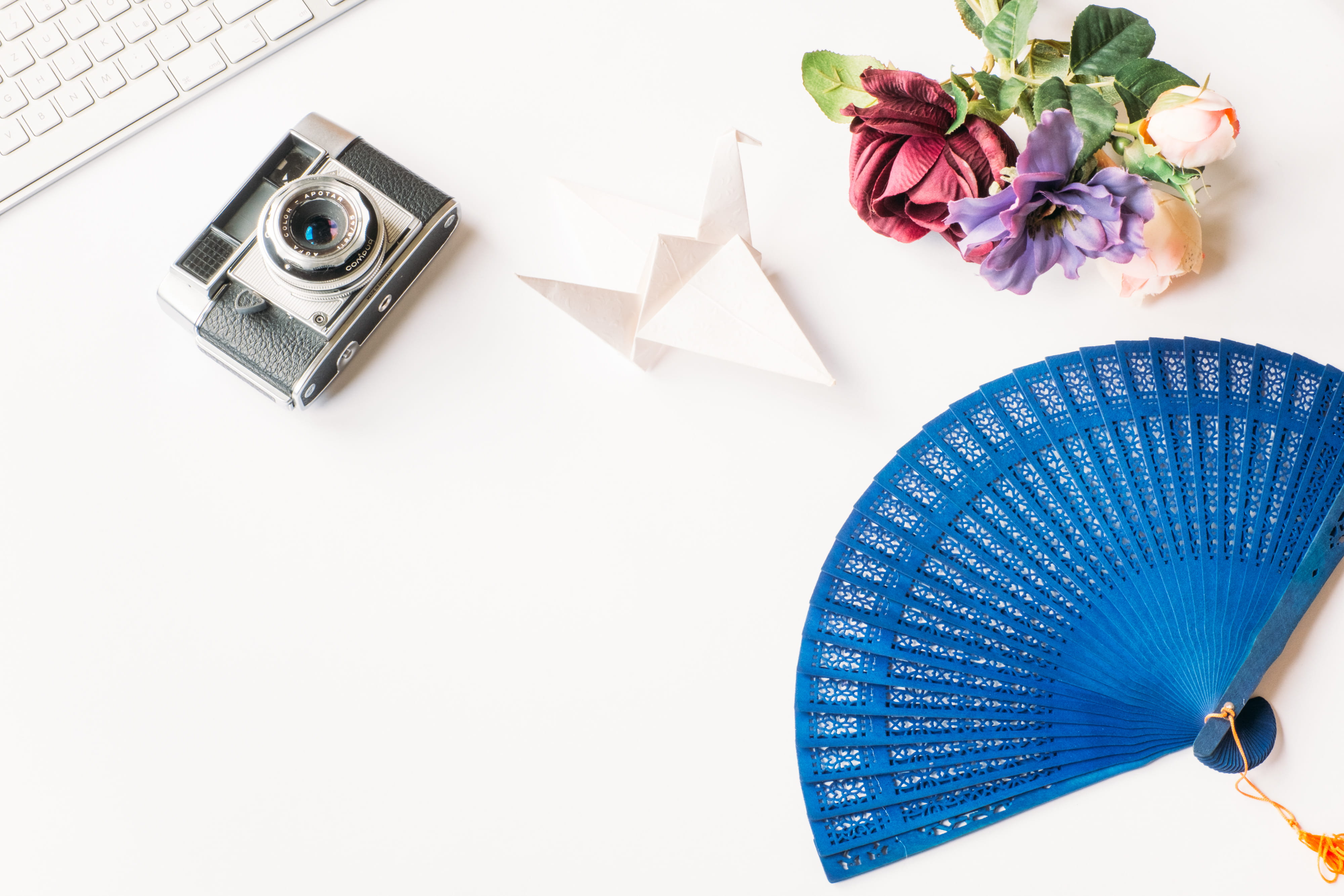 lay, blue, 4K, creativity, no people, paper, social, up, copy space, candle, bouquet, celebration event, flatlay, flower arrangement, nature, work, hand, HD Wallpaper