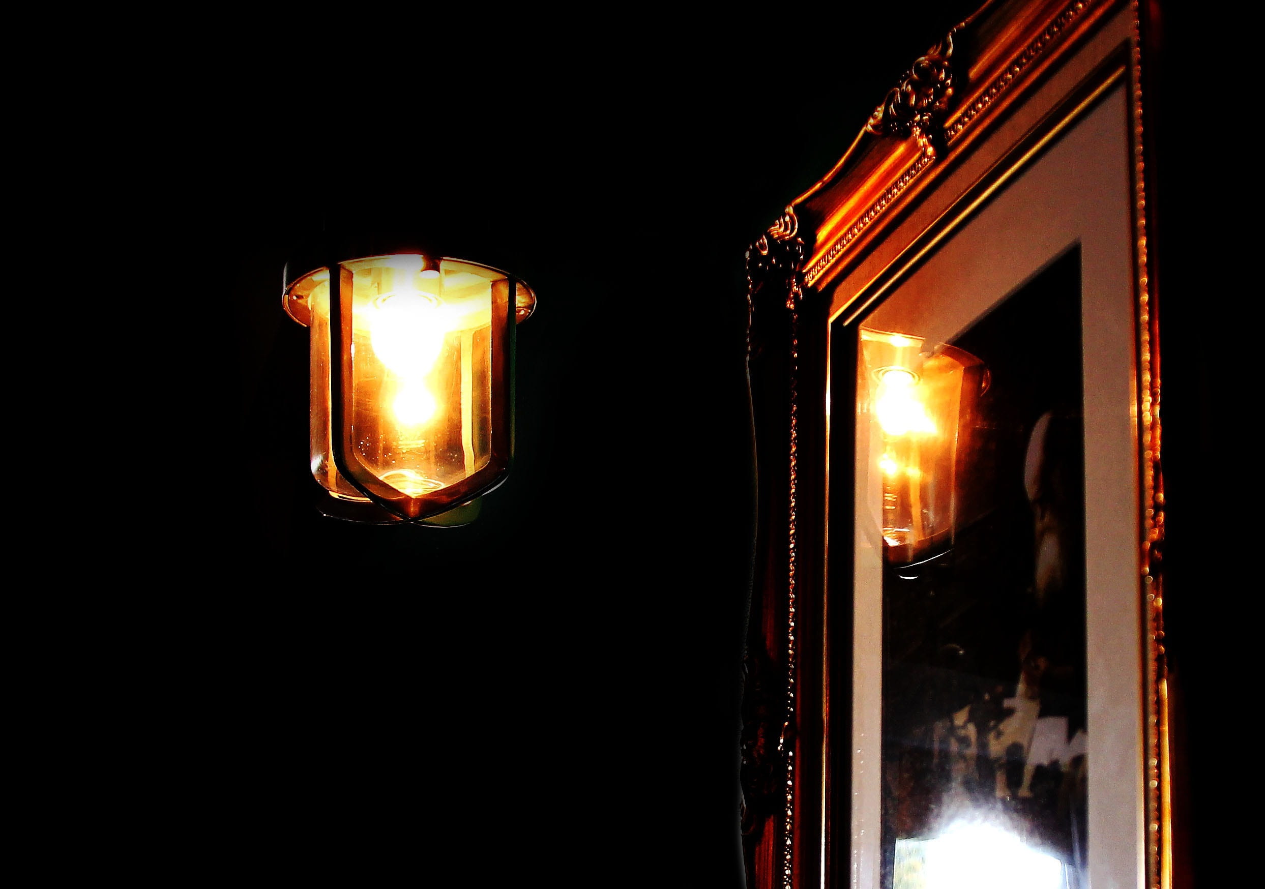 display, mirror, reflection, ornate, indoors, house, close-up, exhibition, powered, studio, electricity, copy space, cabinets, light - natural phenomenon, HD Wallpaper