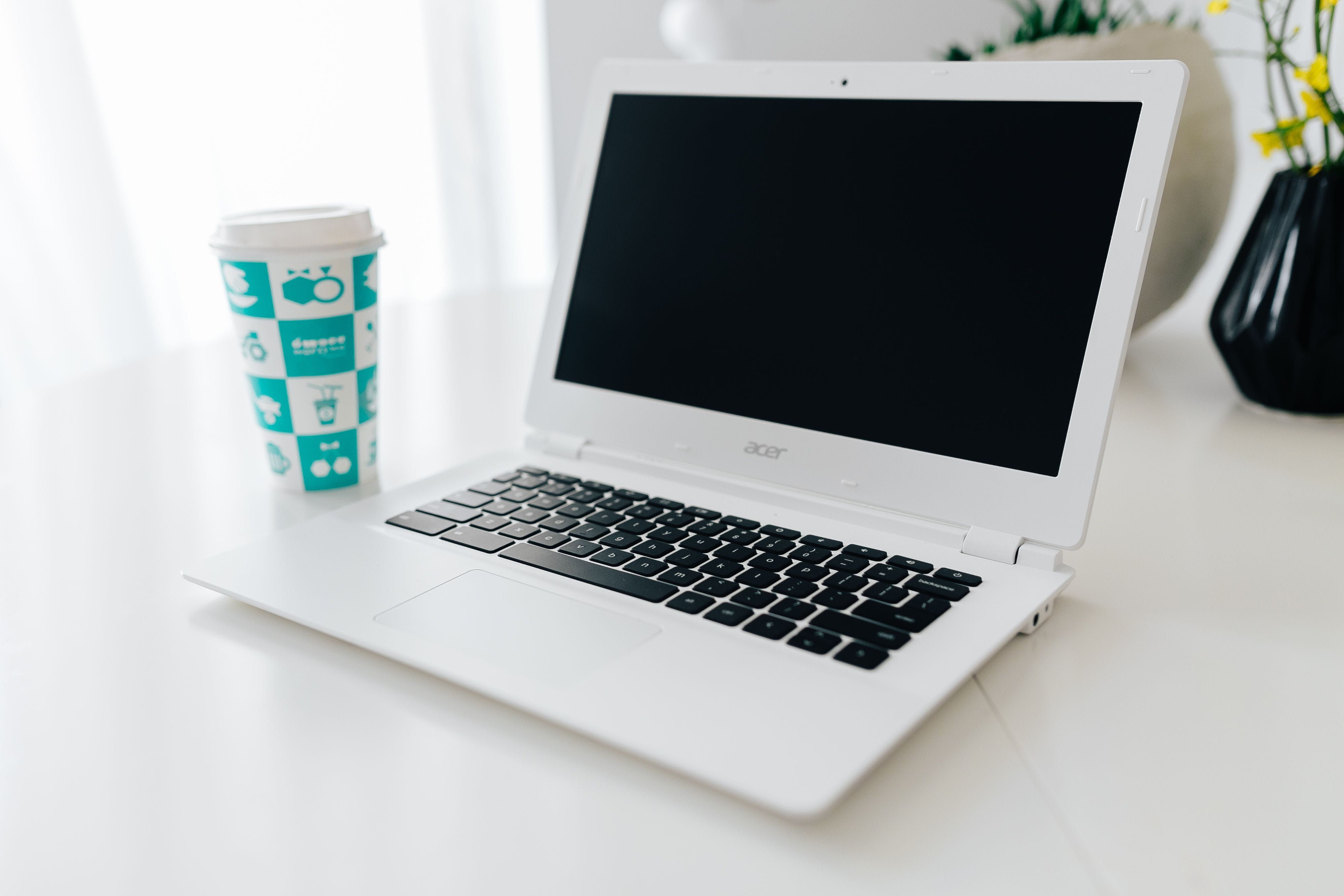office, technology, minimal, business, workplace, home office, connection, internet, scandinavian, indoors, keyboard, minimalism, home, computer monitor, HD Wallpaper