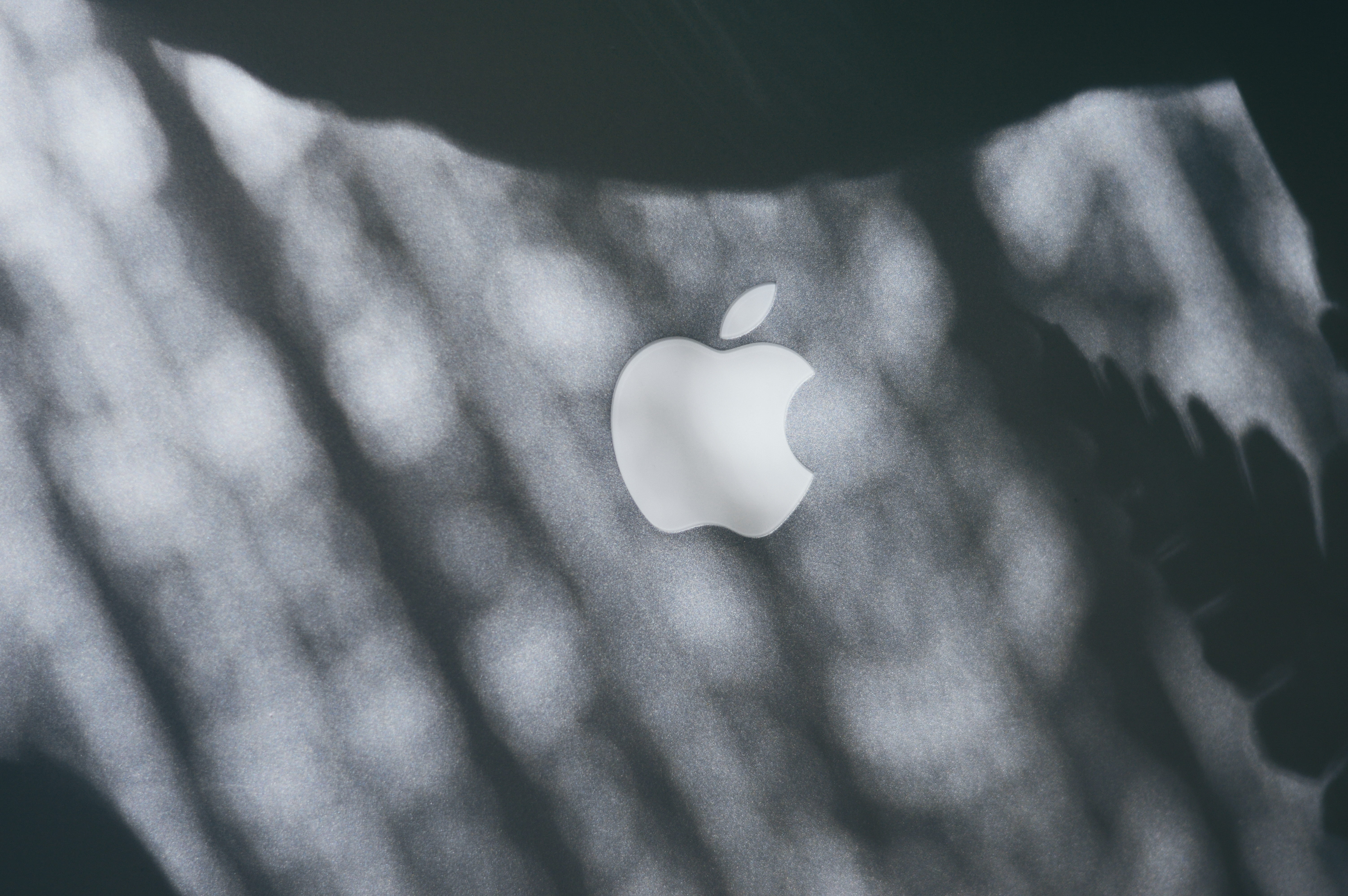 shadows, indoors, symbol, human body part, shadow, shape, one person, macbook pro, 5K, macbookpro, positive emotion, emotion, heart shape, day, nofilter, HD Wallpaper