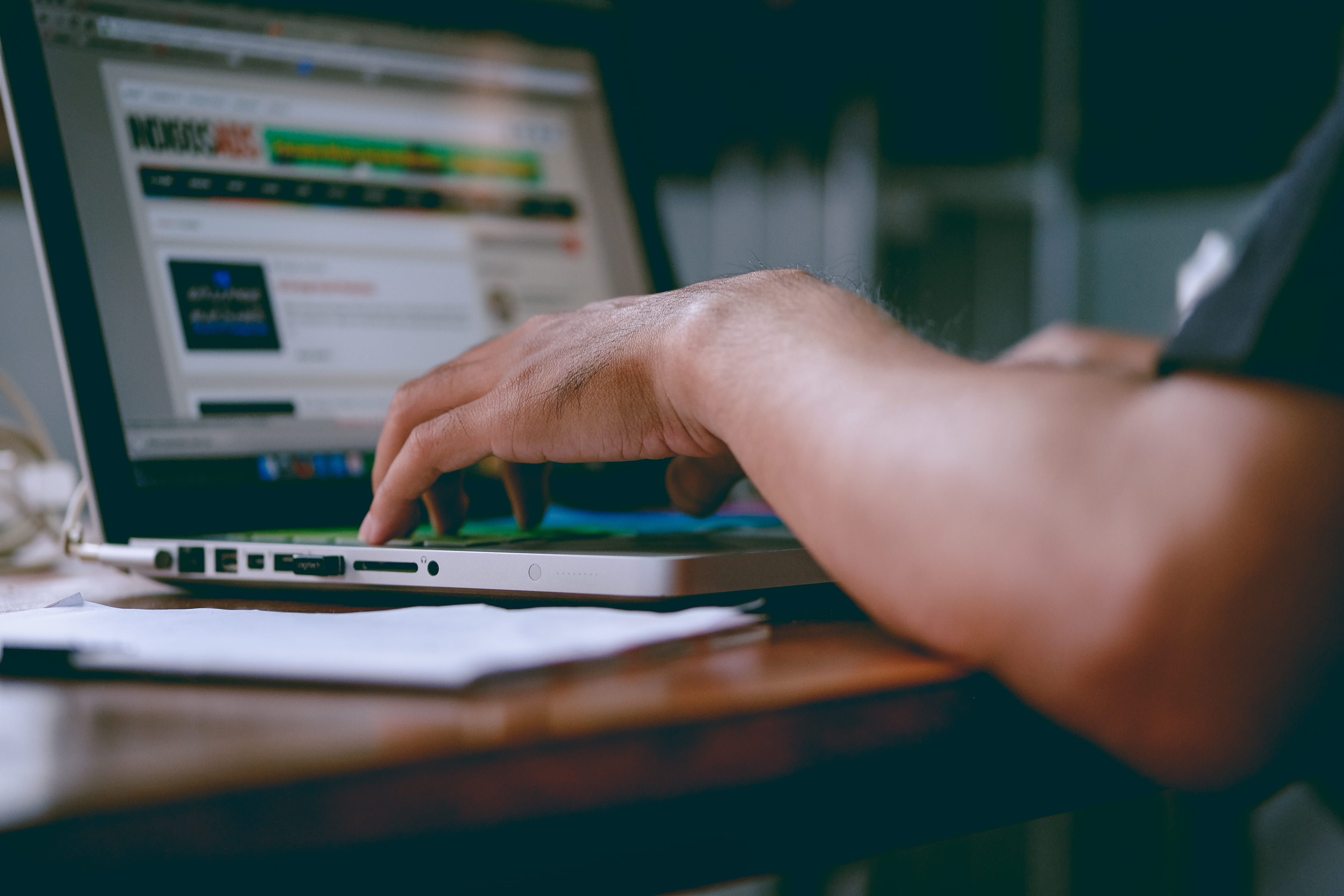 male, connection, hand, indoors, front, using, working, sitting, computer, real people, men, human body part, macbook, laptop, occupation, selective focus, HD Wallpaper