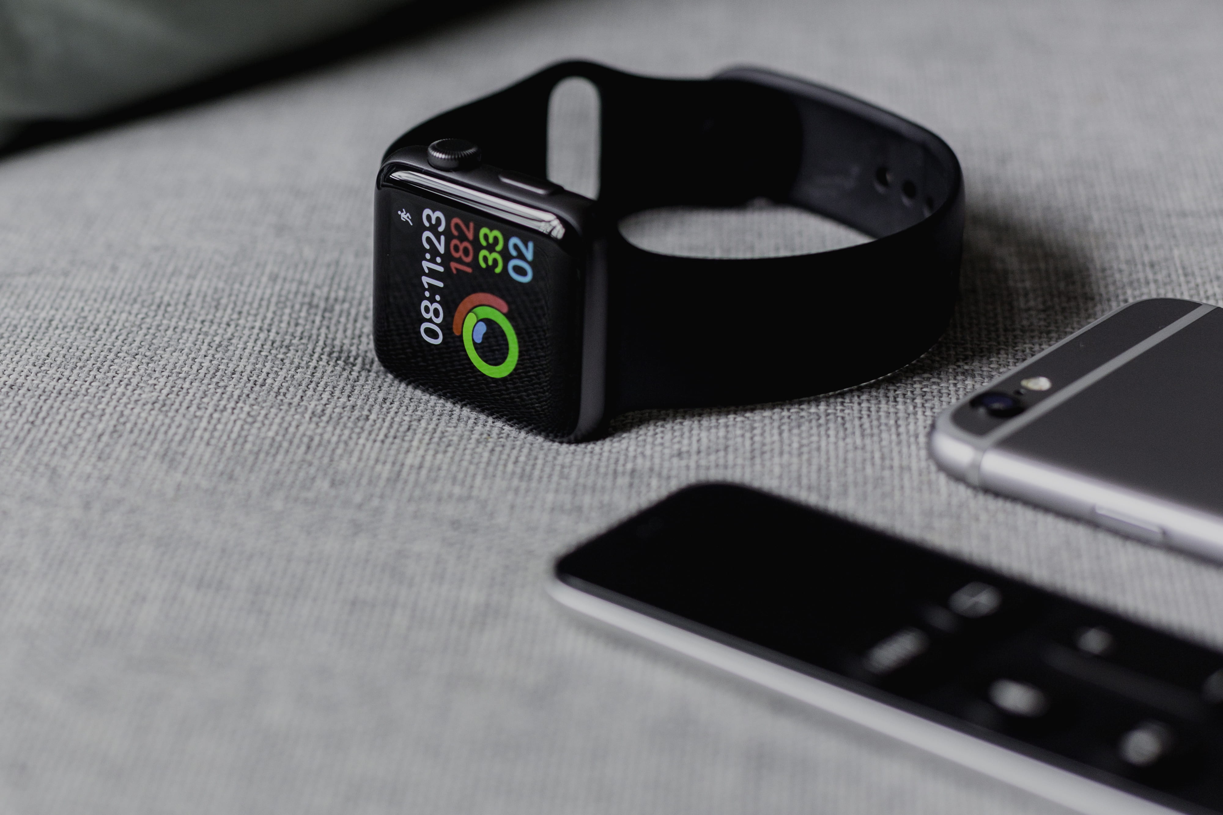 close-up, iphone, space, smart phone, s, number, communication, apple watch, case, selective focus, aluminum, mobile phone, still life, technology, gray, HD Wallpaper