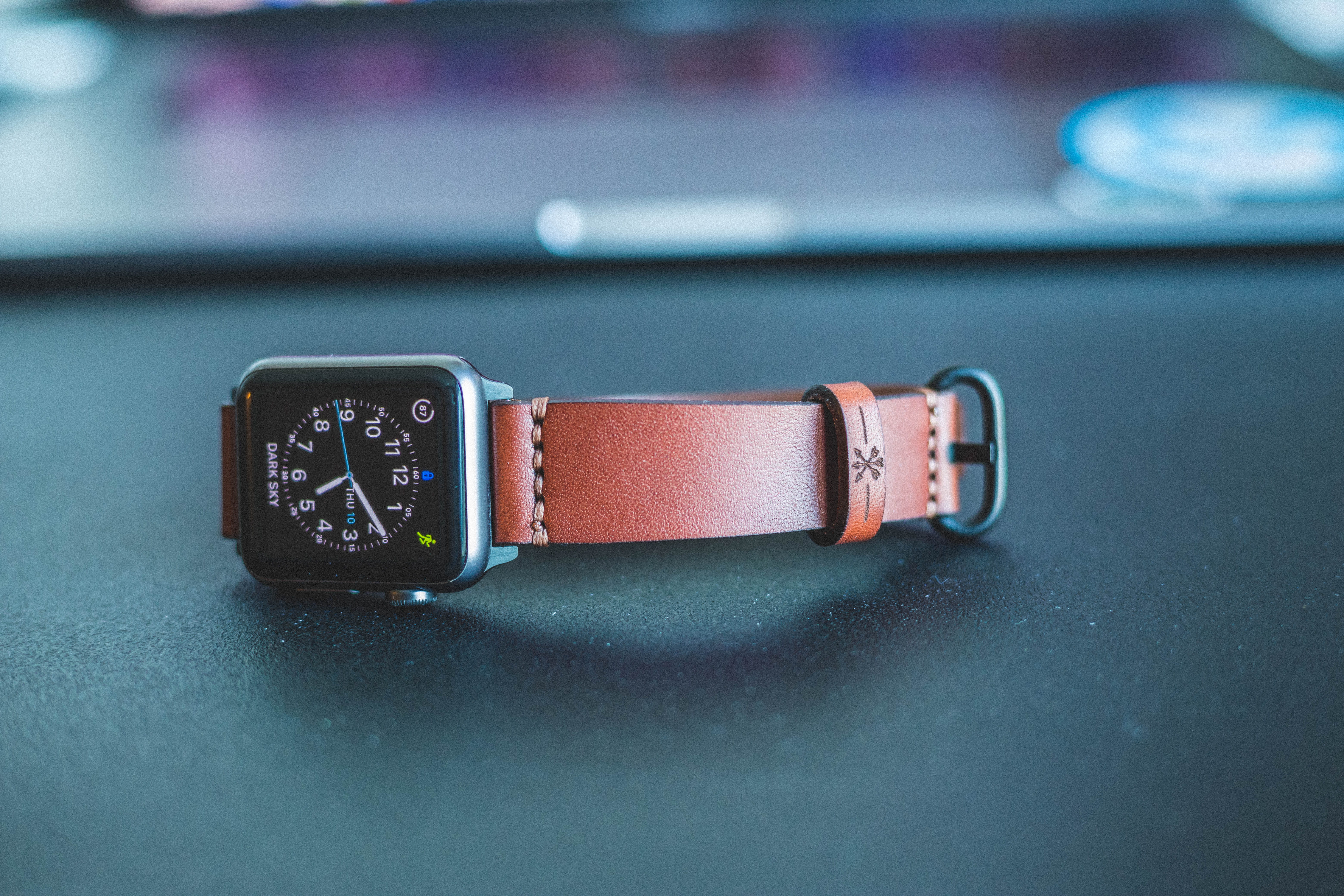 closeup, timepiece, lock, padlock, brown, apple watch, table, internet, smart watch, protection, technollogy, time, band, arrowandboard, digital, communication, HD Wallpaper
