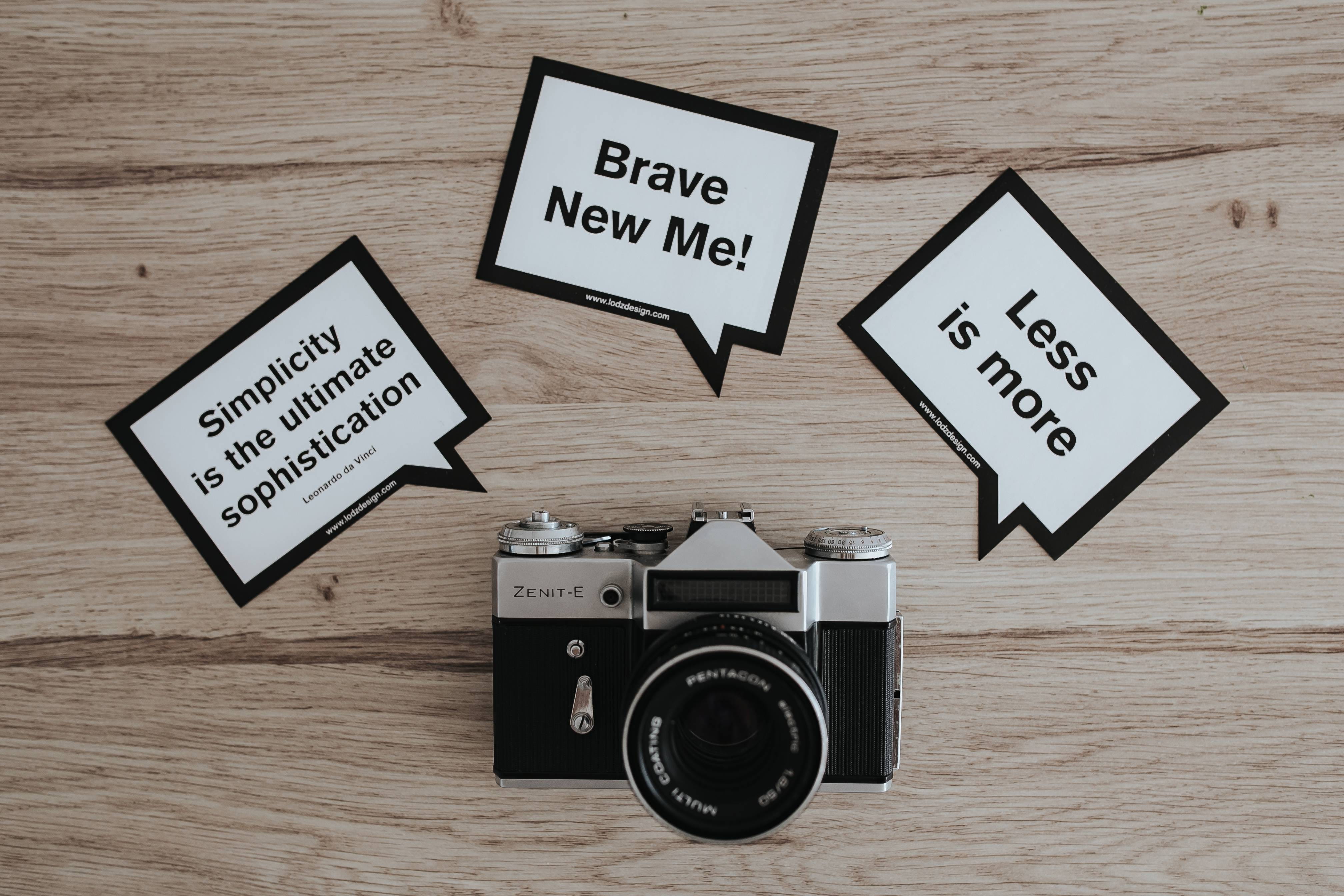 choice, technology, vacations, photography, wood, old-fashioned, Little, no people, sign, wood - material, inspirational, camera - Photographic Equipment, HD Wallpaper