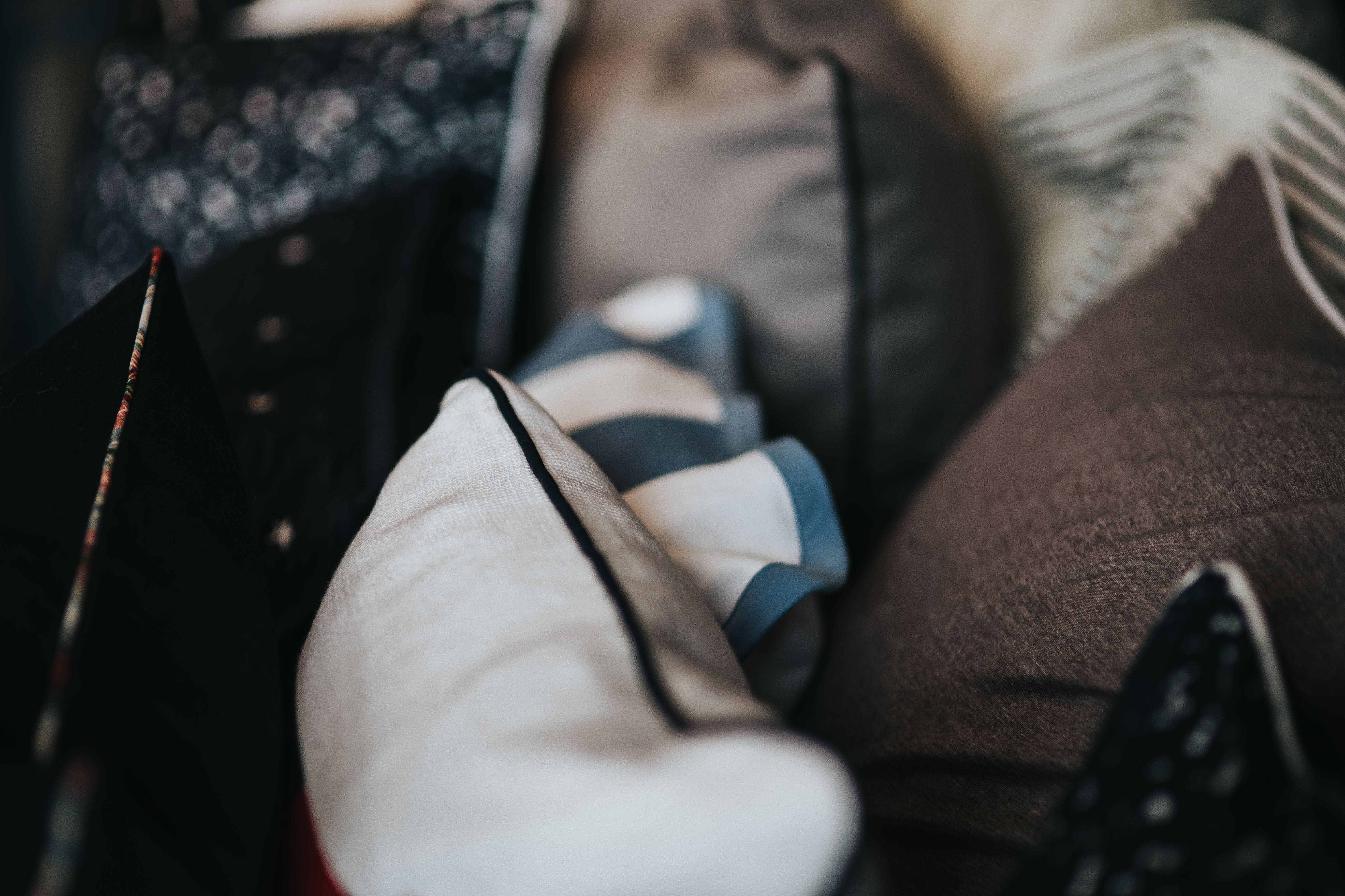 Close-ups, clothing, human leg, suit, beautiful, jacket, fashion, well-dressed, no people, men, human body part, outdoors, midsection, day, closeup, women, HD Wallpaper