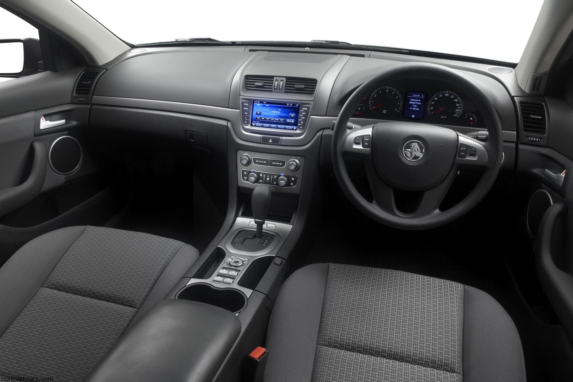 no people, 1080P, mode of transportation, transportation, luxury, travel, ii, wealth, seat, technology, land vehicle, leather, control, vehicle interior, HD Wallpaper