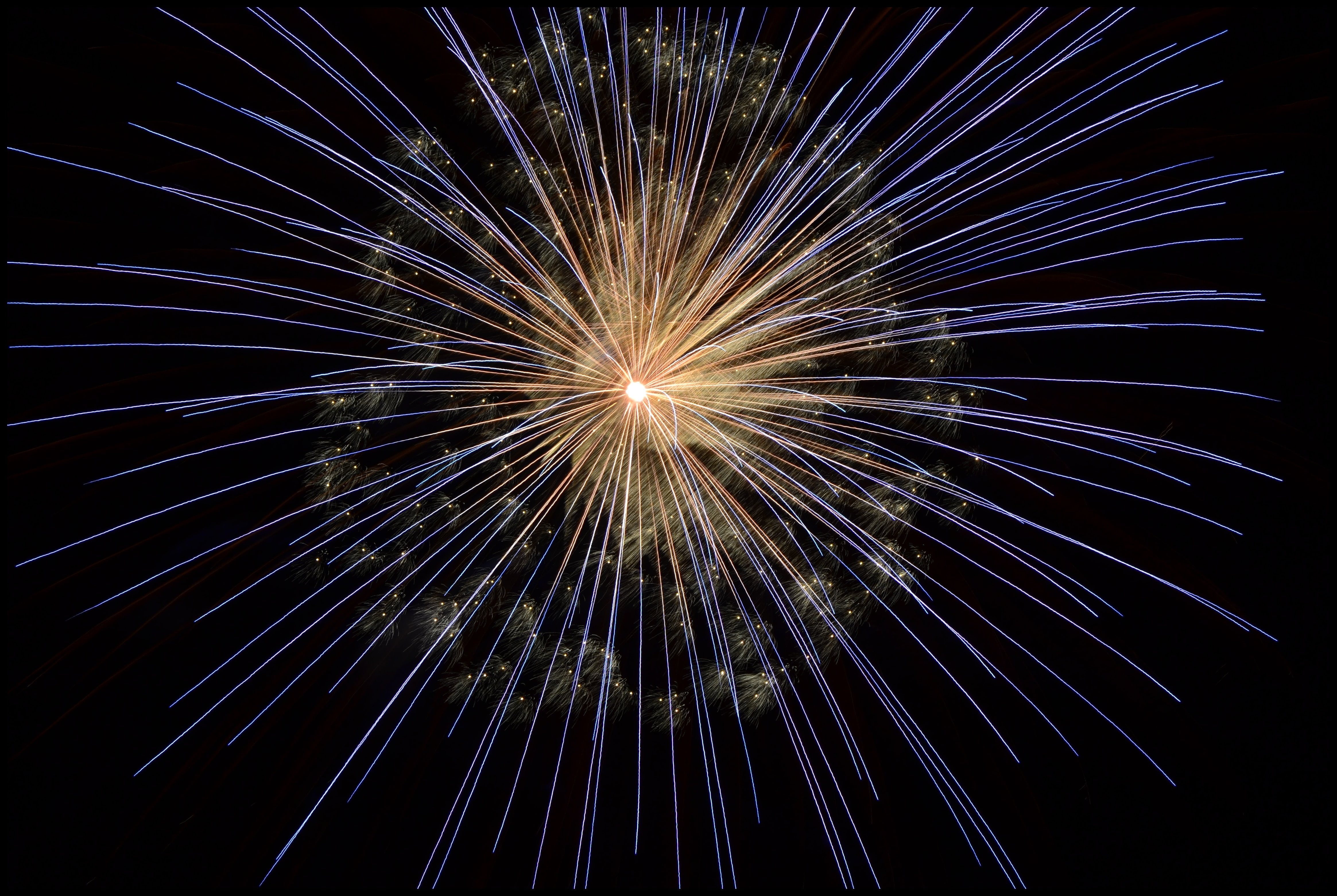 firework, pyrotechnic, firework - man made object, light, illuminated, beautiful, bright, glowing, no people, light - natural phenomenon, blurred motion, HD Wallpaper