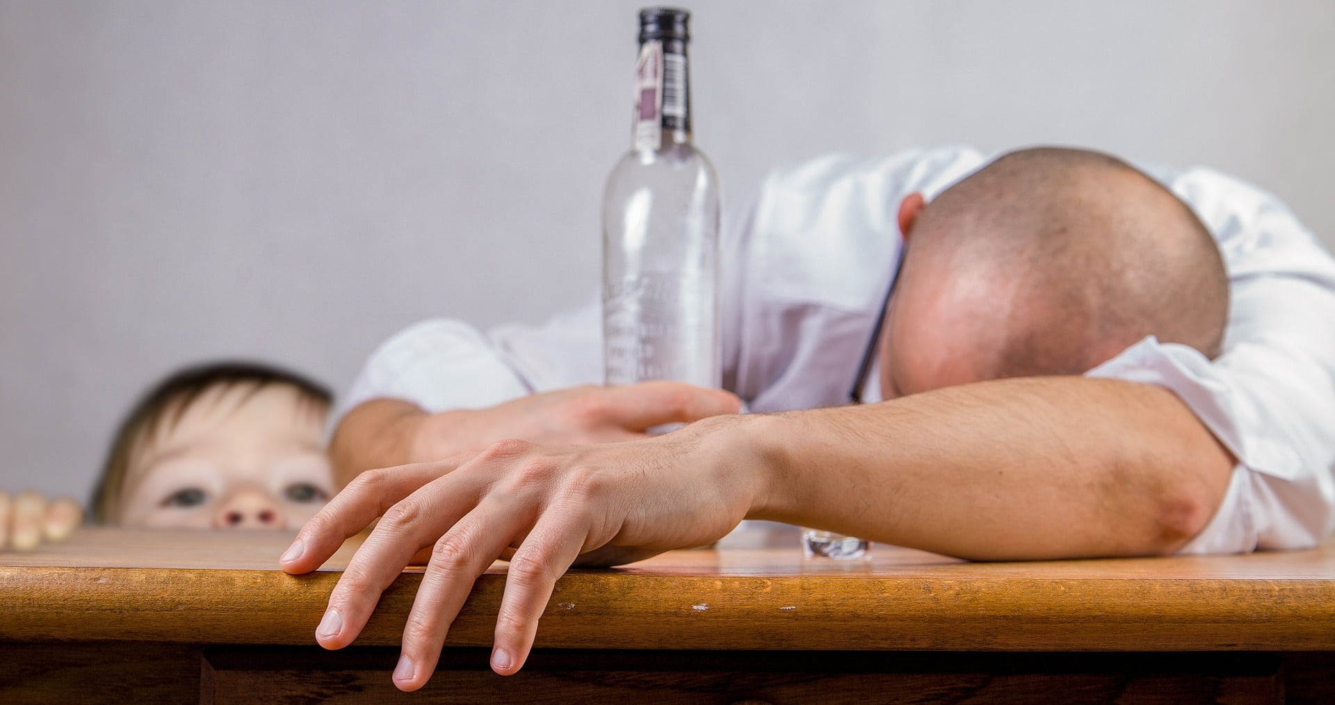 males, hand, headshot, custody, visitation, boy, childhood, bottle, son, adult, parent, kid, alcoholic, innocence, neglect, counseling, lying down, victim, HD Wallpaper