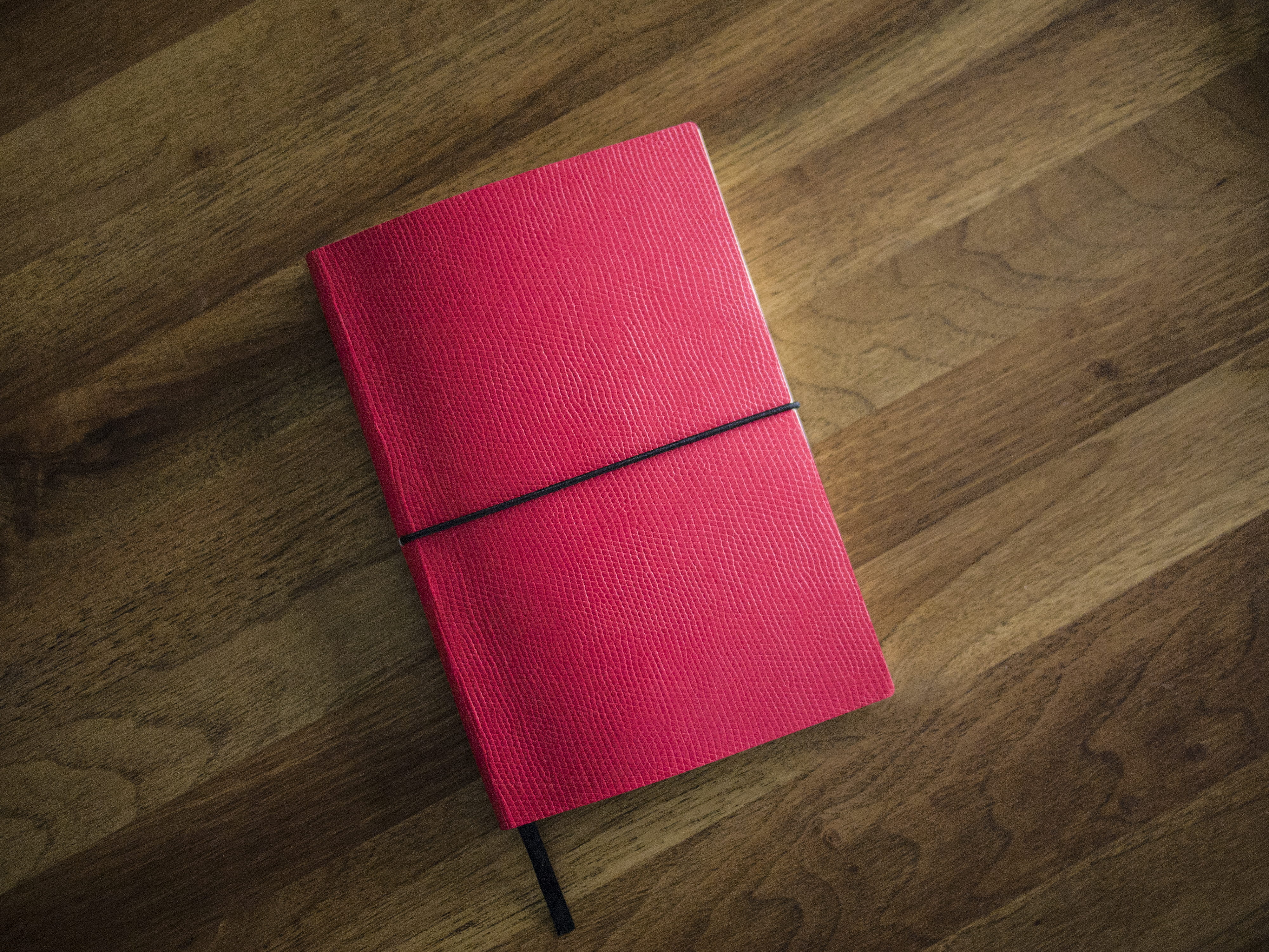 wood, desk, netherlands, creative, love, indoors, note taking, notebook, emotion, red, close-up, working, positive emotion, wood - material, still life, HD Wallpaper