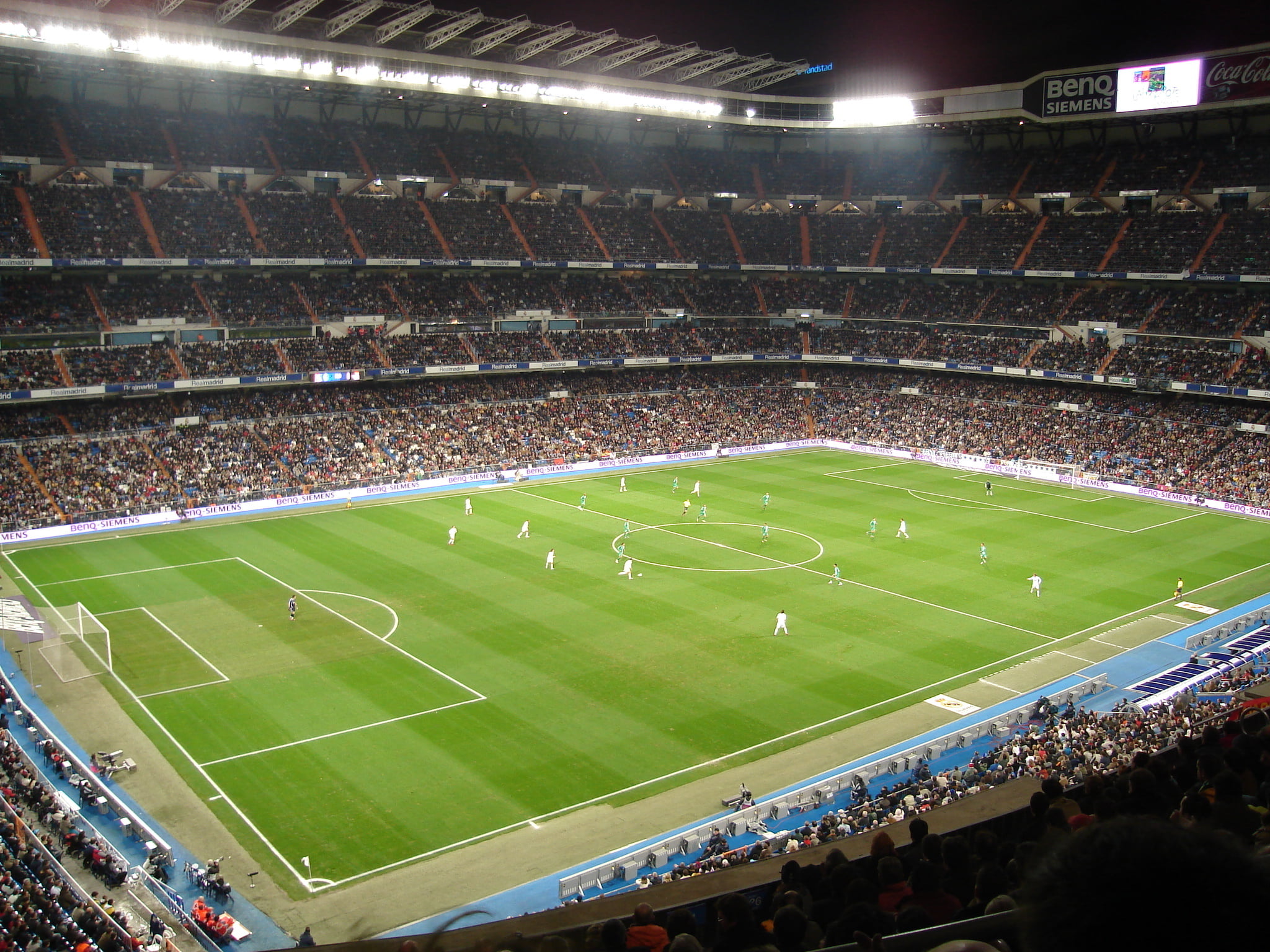 stadium, people, sports Backgrounds, Santiago, soccer Field, lighting equipment, spectator, soccer, bernabeu, illuminated, sports Race, turf, horseracing Track, HD Wallpaper