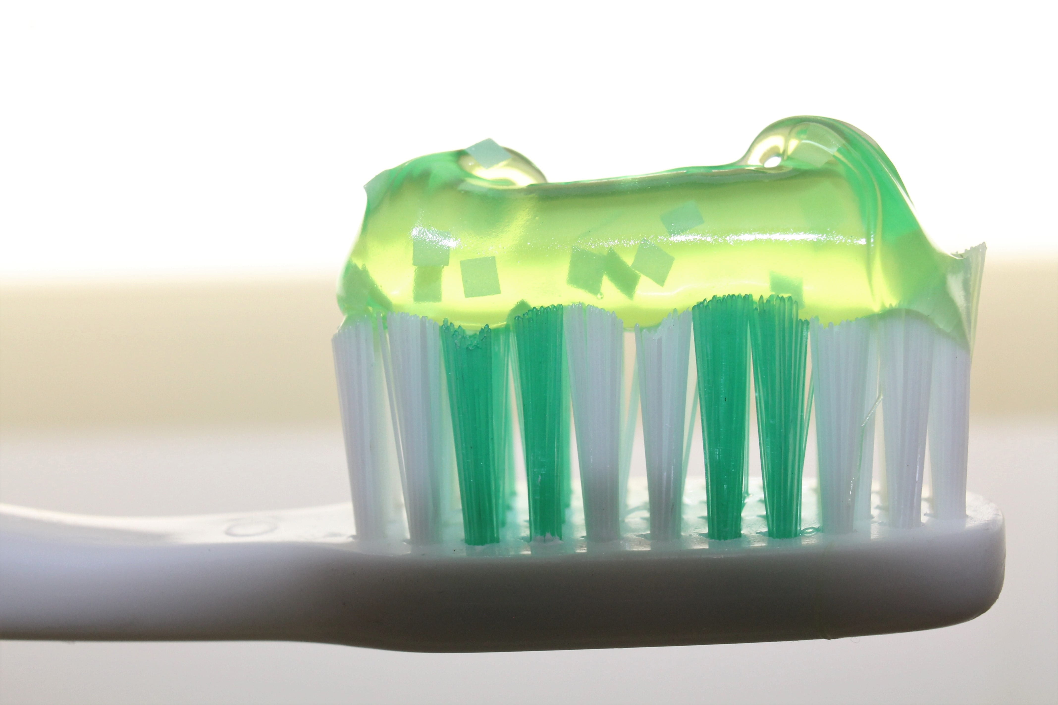 single object, plastic, healthy lifestyle, hygiene, back lit, teeth, luminous green, science, oral, food and drink, white background, dentistry, no people, HD Wallpaper