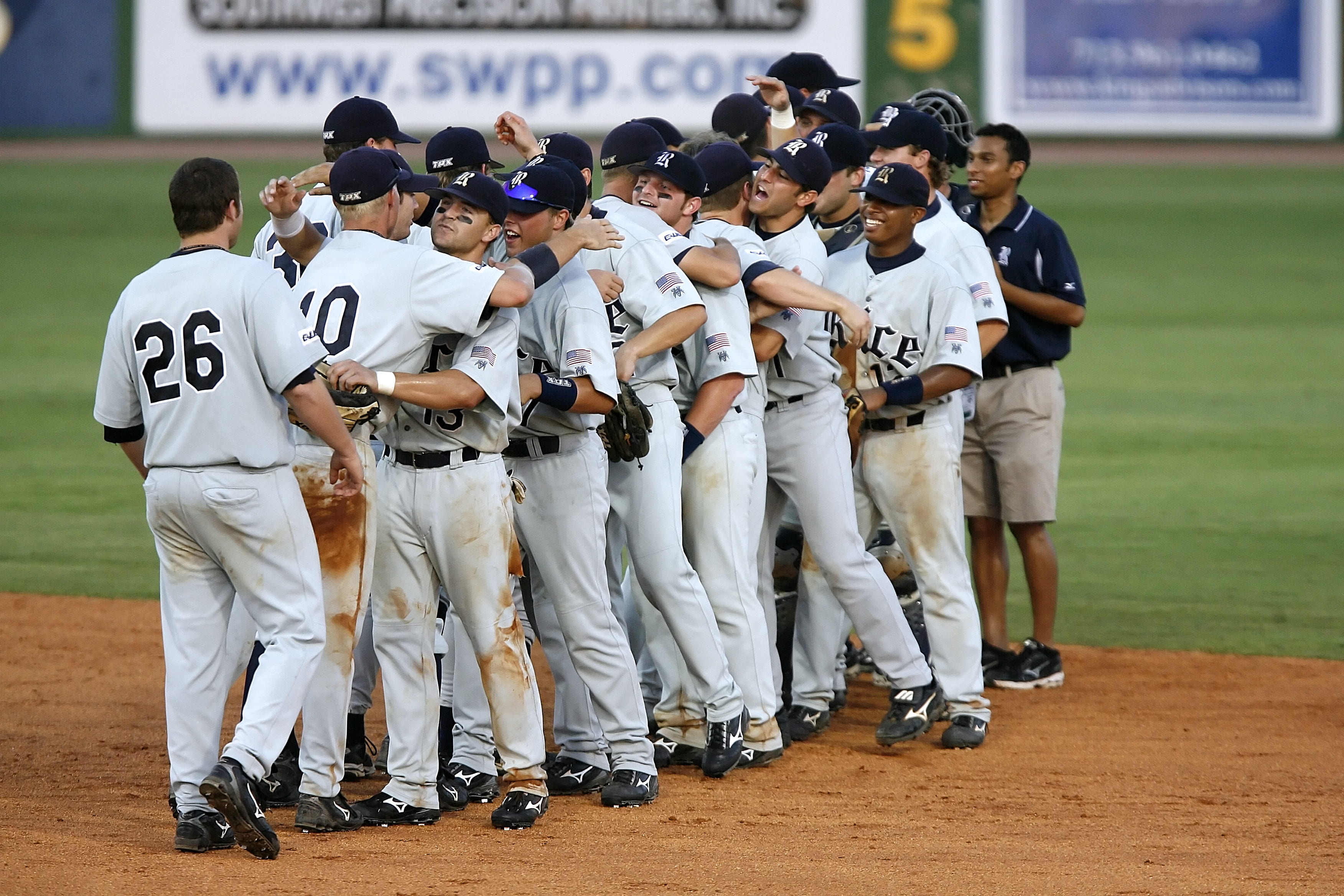 teamwork, triumph, group of people, competition, goal, men, texas, sport, champ, victory, baseball uniform, game, celebration, clothing, cooperation, excellence, HD Wallpaper