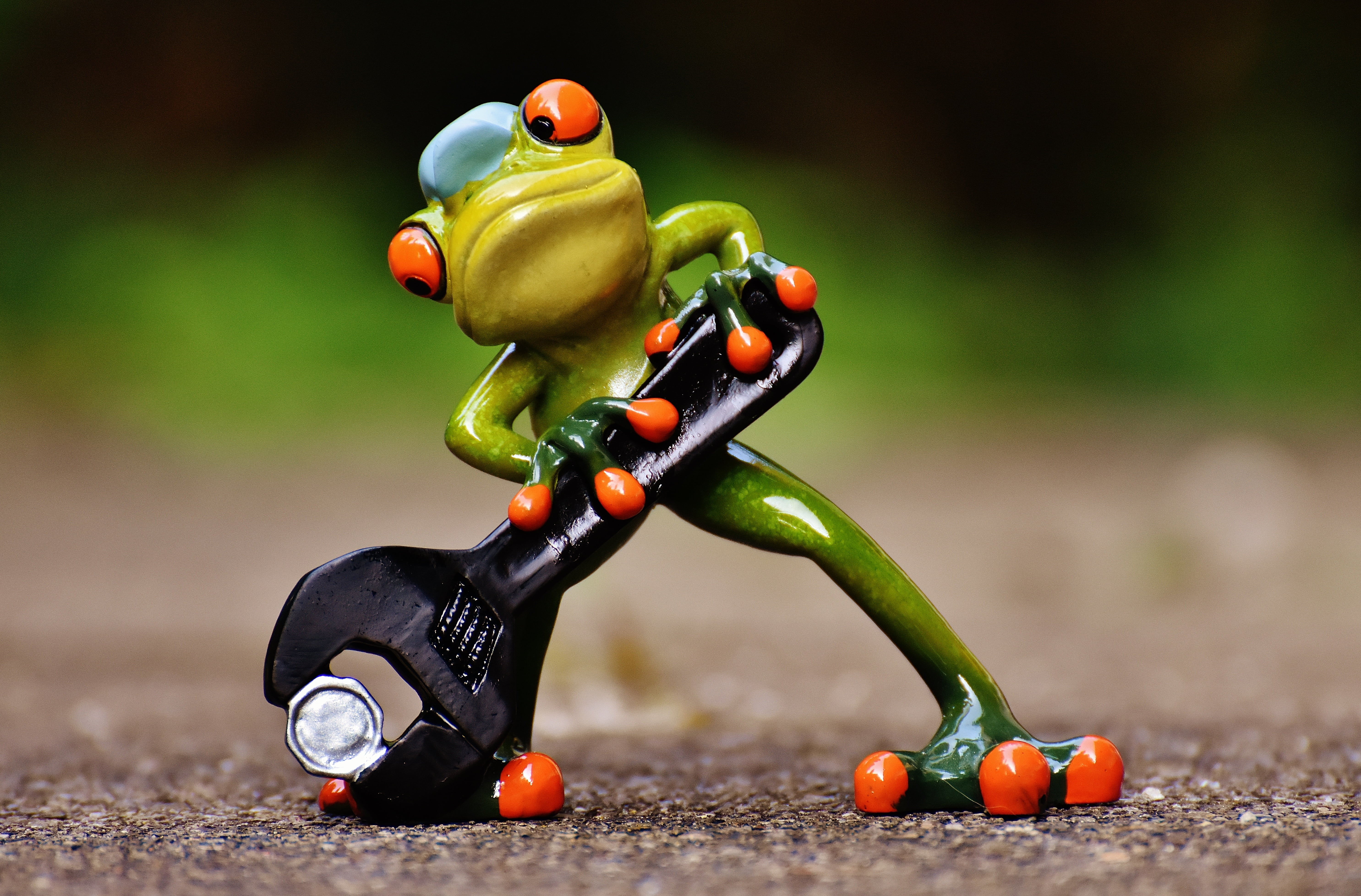 bell pepper, nature, cute, figure, screwdrivers, funny, food, screw, red, figurin, frog, outdoors, freshness, food and drink, tomato, frogs, wellbeing, HD Wallpaper