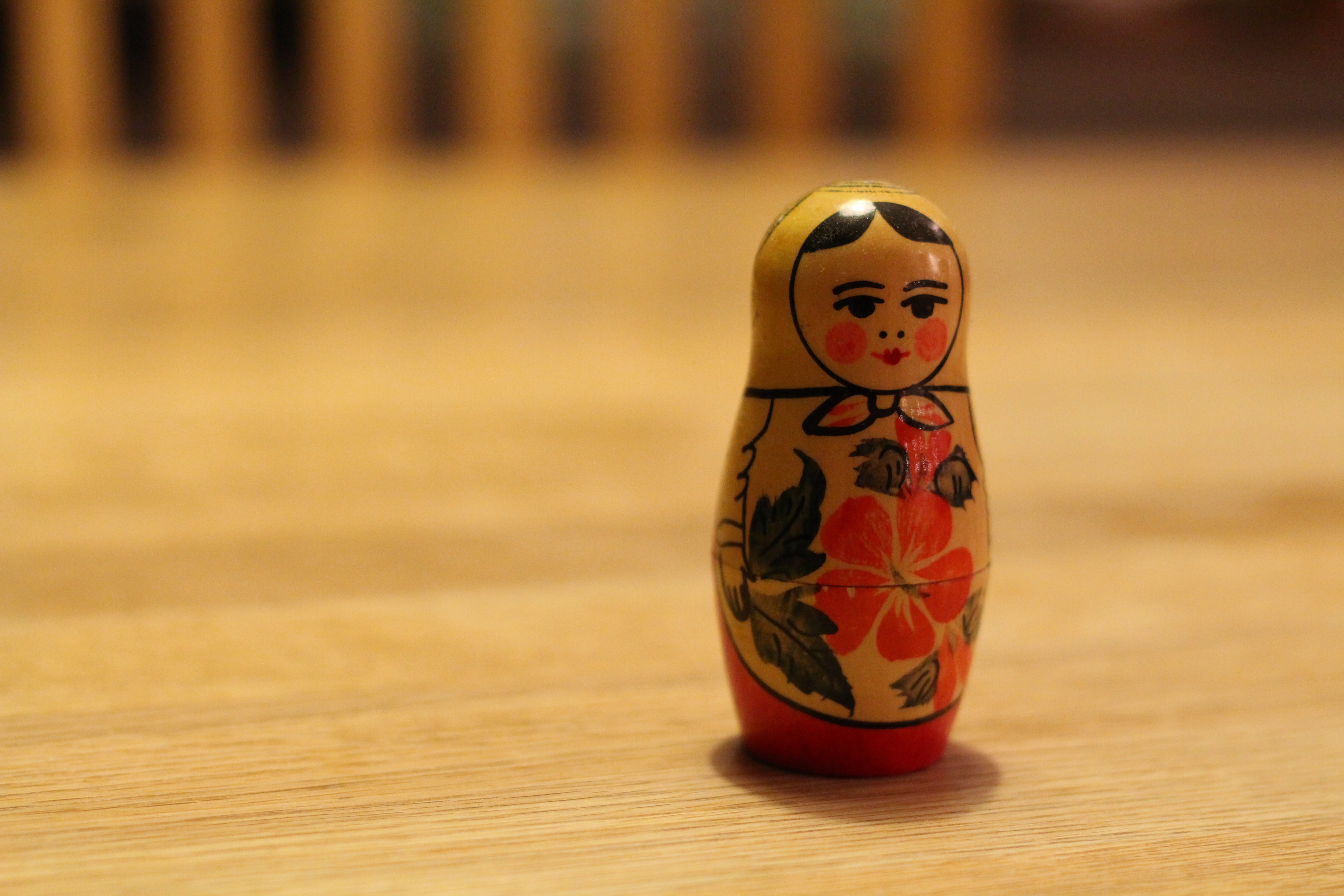 container, close-up, wood - material, focus on foreground, female likeness, indoors, träfigur, single object, human representation, decoration, representation, HD Wallpaper