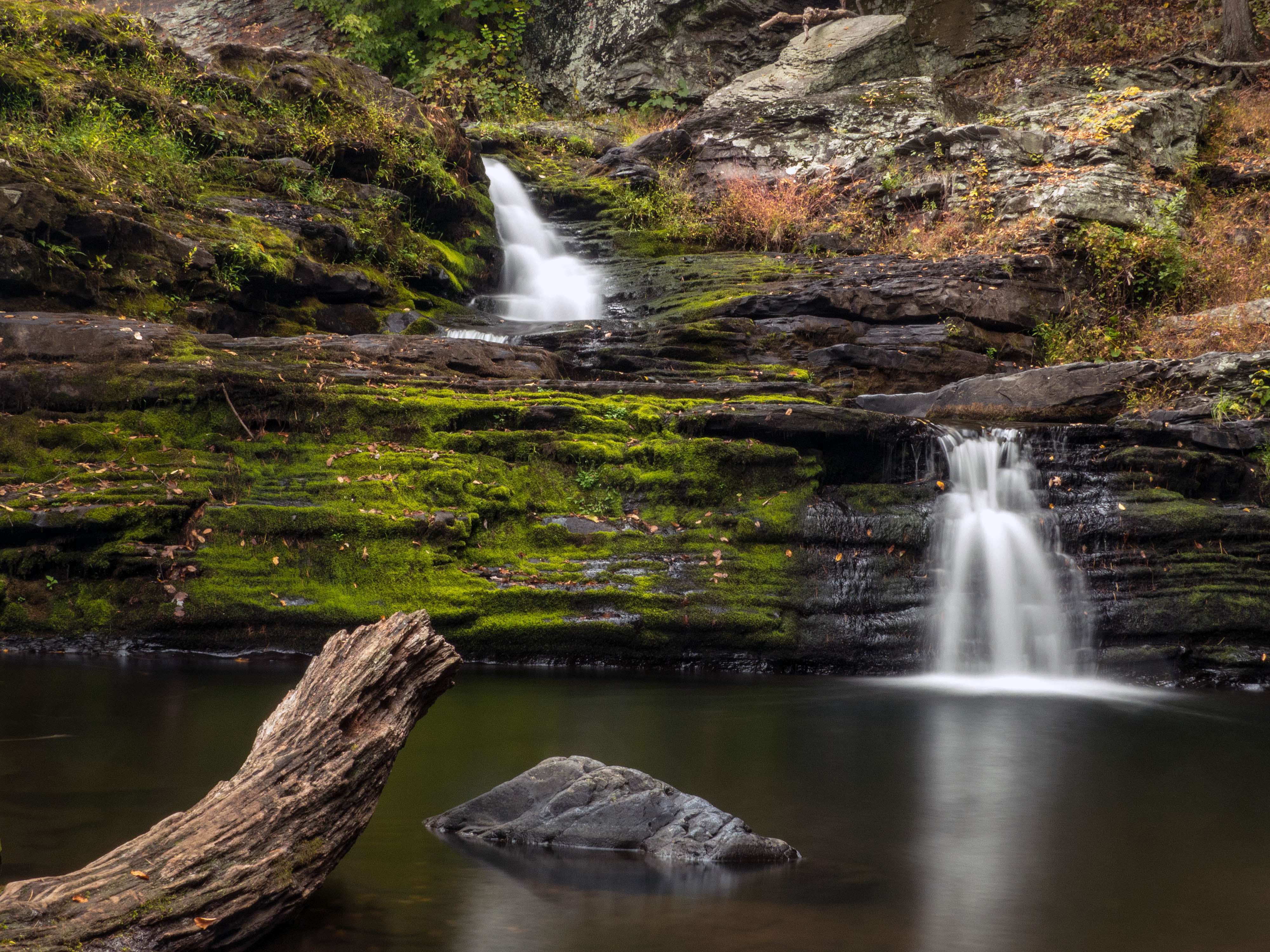 4K, waterfall images, slow shutter speed, bottom, rock, waterfalls, viewed, long exposure, childs, leaves, forest pictures, one, flowing, pictures of waterfalls, HD Wallpaper