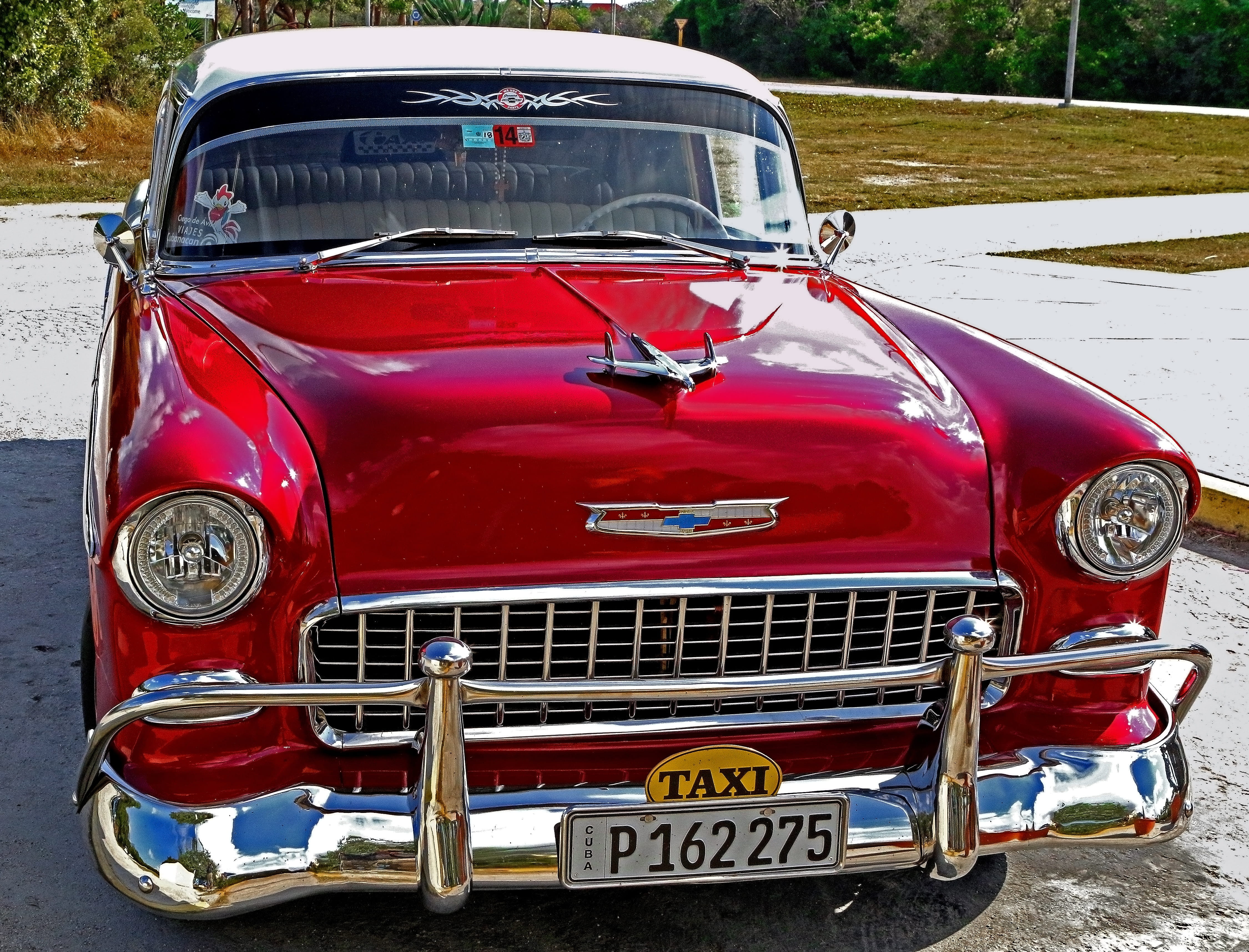 day, shiny, Havana, vintage Car, nature, american Culture, red, red and white, bel air, Retro, leaf, metal, chevrolet, old-fashioned, taxi, nostalgia, bel, HD Wallpaper