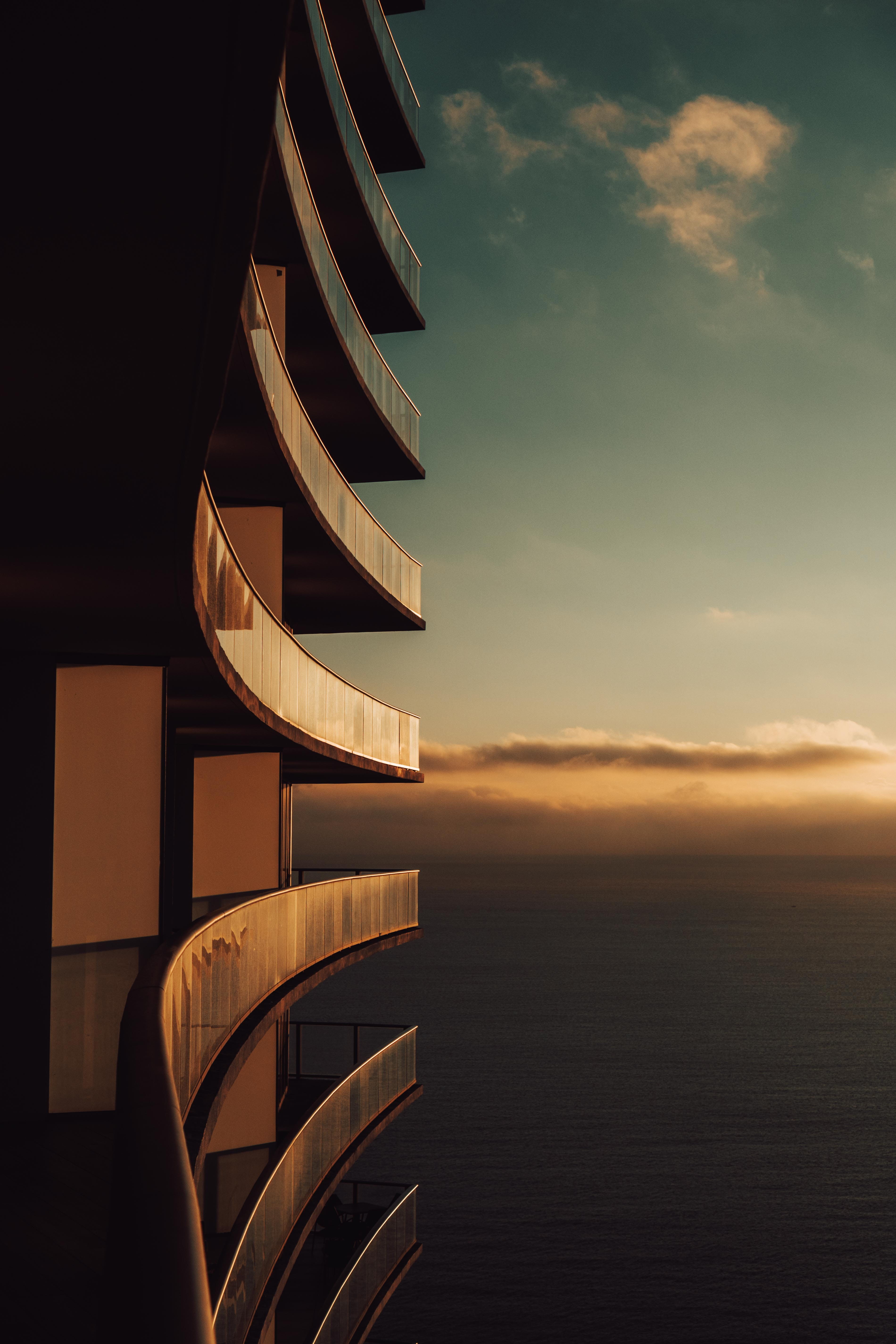 horizon, handrail, railing, sea, scenics - nature, 5K, sunlight, building exterior, landscape, flare, hd backgrounds, cool backgrounds, miami, outdoors, Phone HD Wallpaper