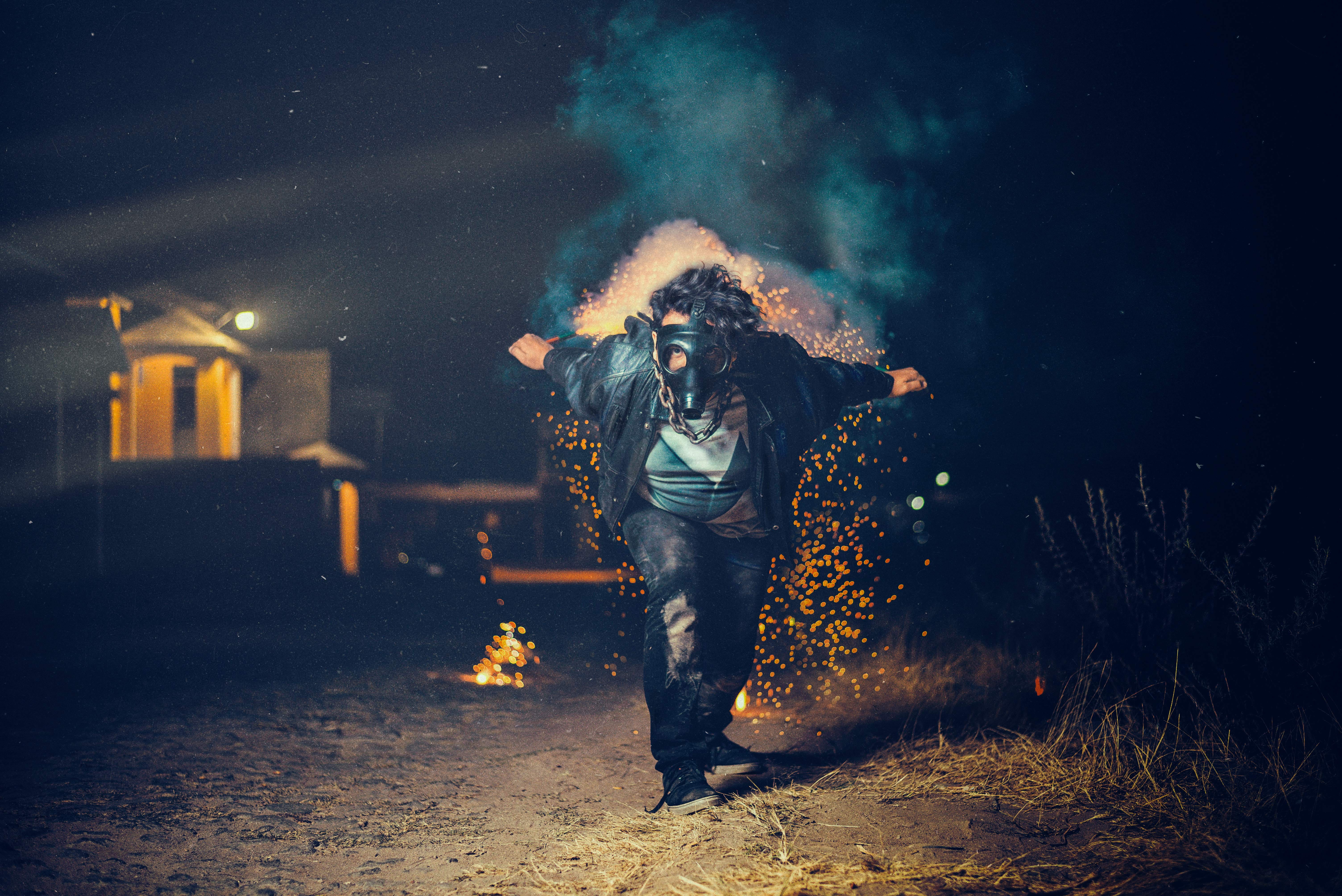 spooky, track, gas, low, smoke - physical structure, light, black, one person, burning, wearing, evil, horror, fear, grass, fantasy, ominous, costume, full length, HD Wallpaper