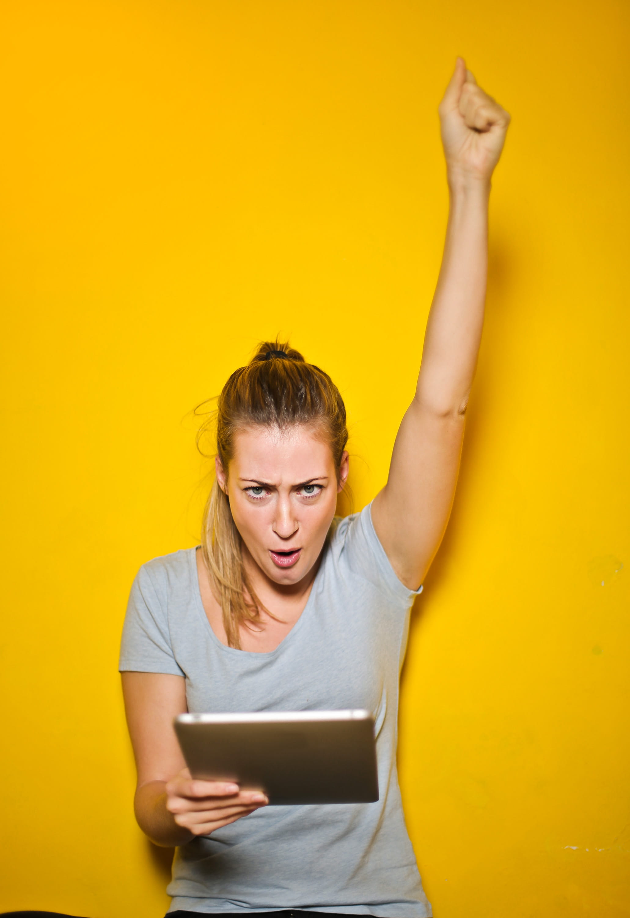 communication, casual clothing, Wall, Old, win, work, success, wireless technology, computer, business, Young, technology, caucasian, lifestyles, yellow background, Phone HD Wallpaper